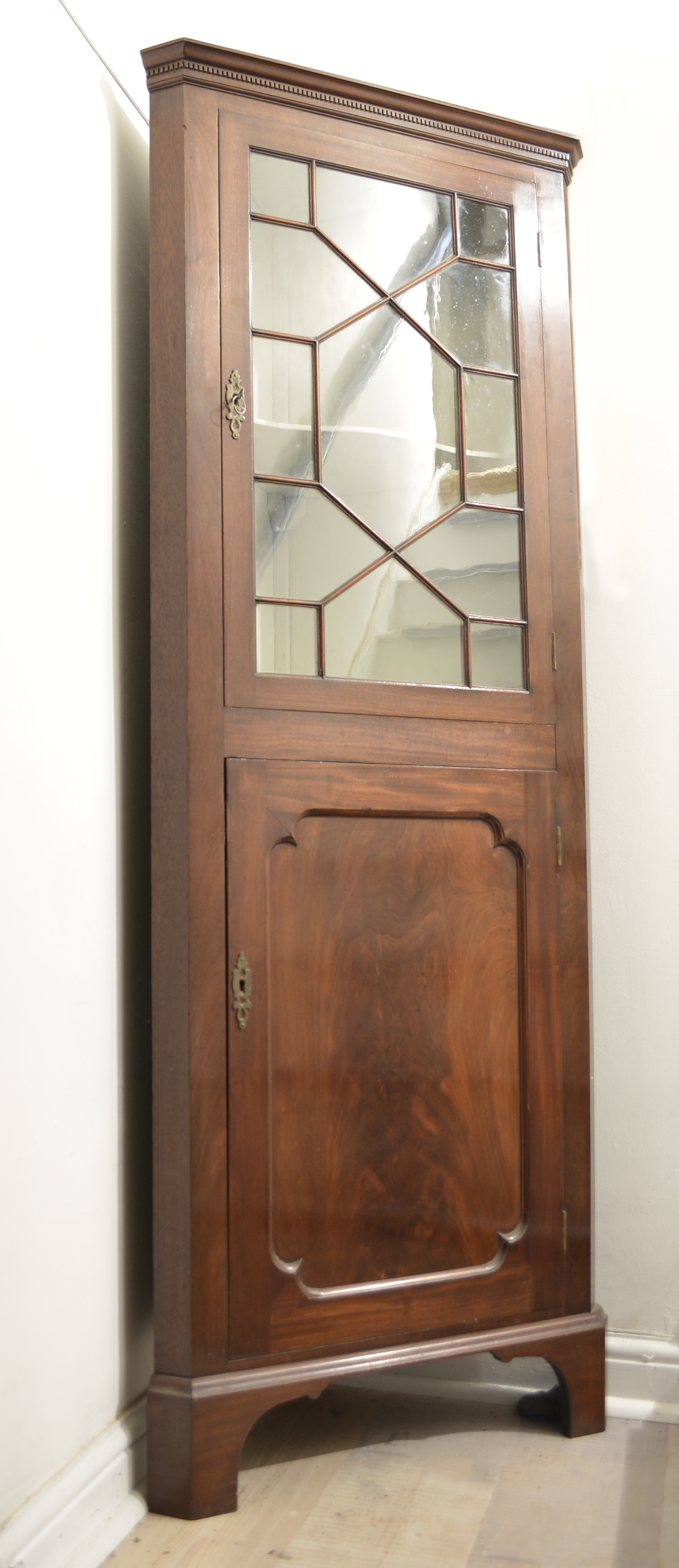 Georgian Revival Mahogany Double Corner Cupboard