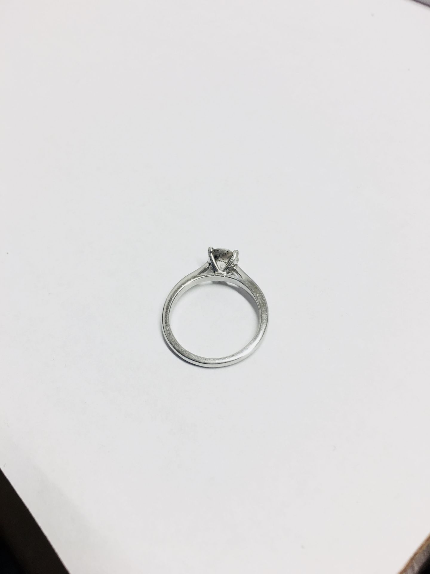 1.25ct diamond solitaire ring with a brilliant cut diamond. I colour and I1 clarity. Set in platinum - Image 3 of 4