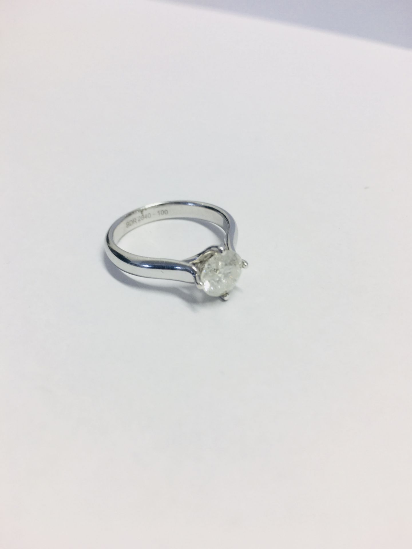 1.00ct diamond solitaire ring set in platinum. IKcolour and I1 clarity. 4 claw setting, size M. - Image 7 of 13