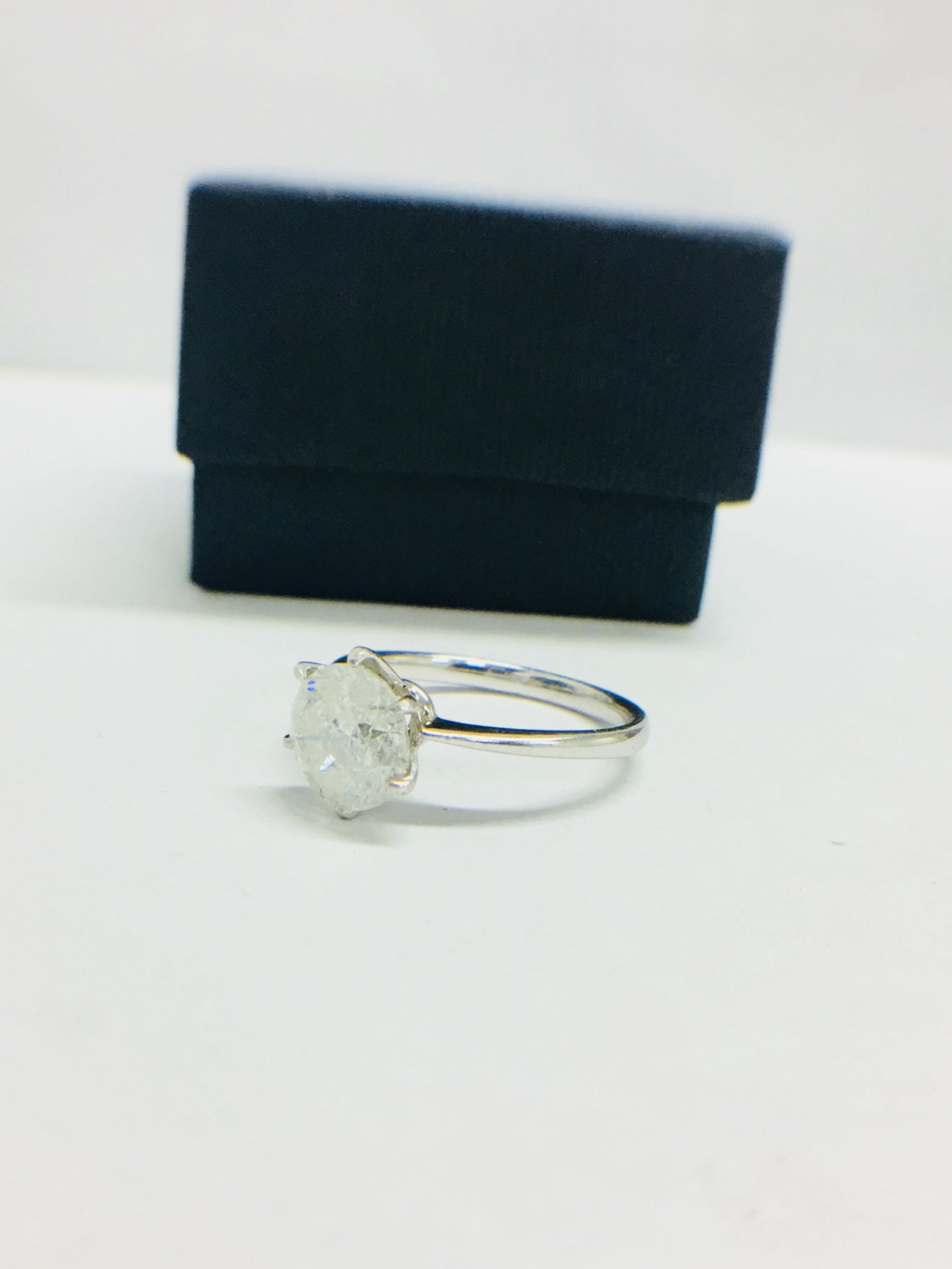 2.04ct diamond solitaire ring set in Platinum setting. H colour and I1 clarity. High 4 claw setting, - Image 2 of 9