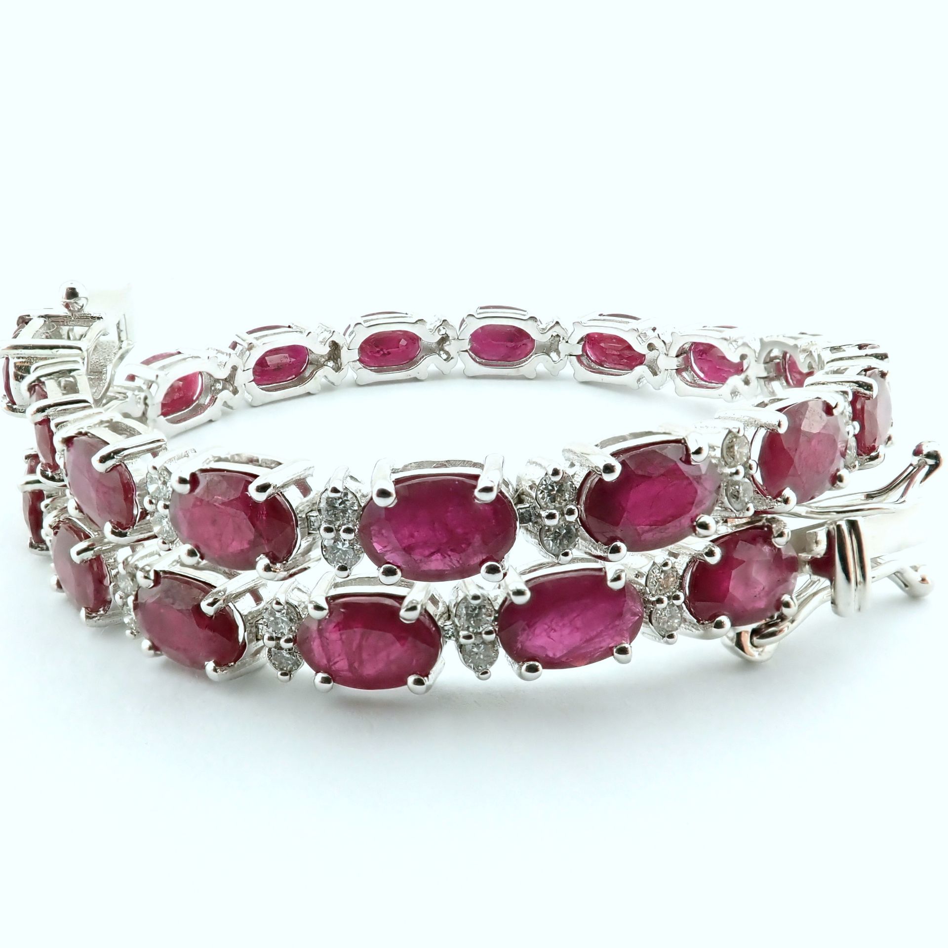 14K Diamond & Ruby Bracelet 11,87ct Total - Image 2 of 5