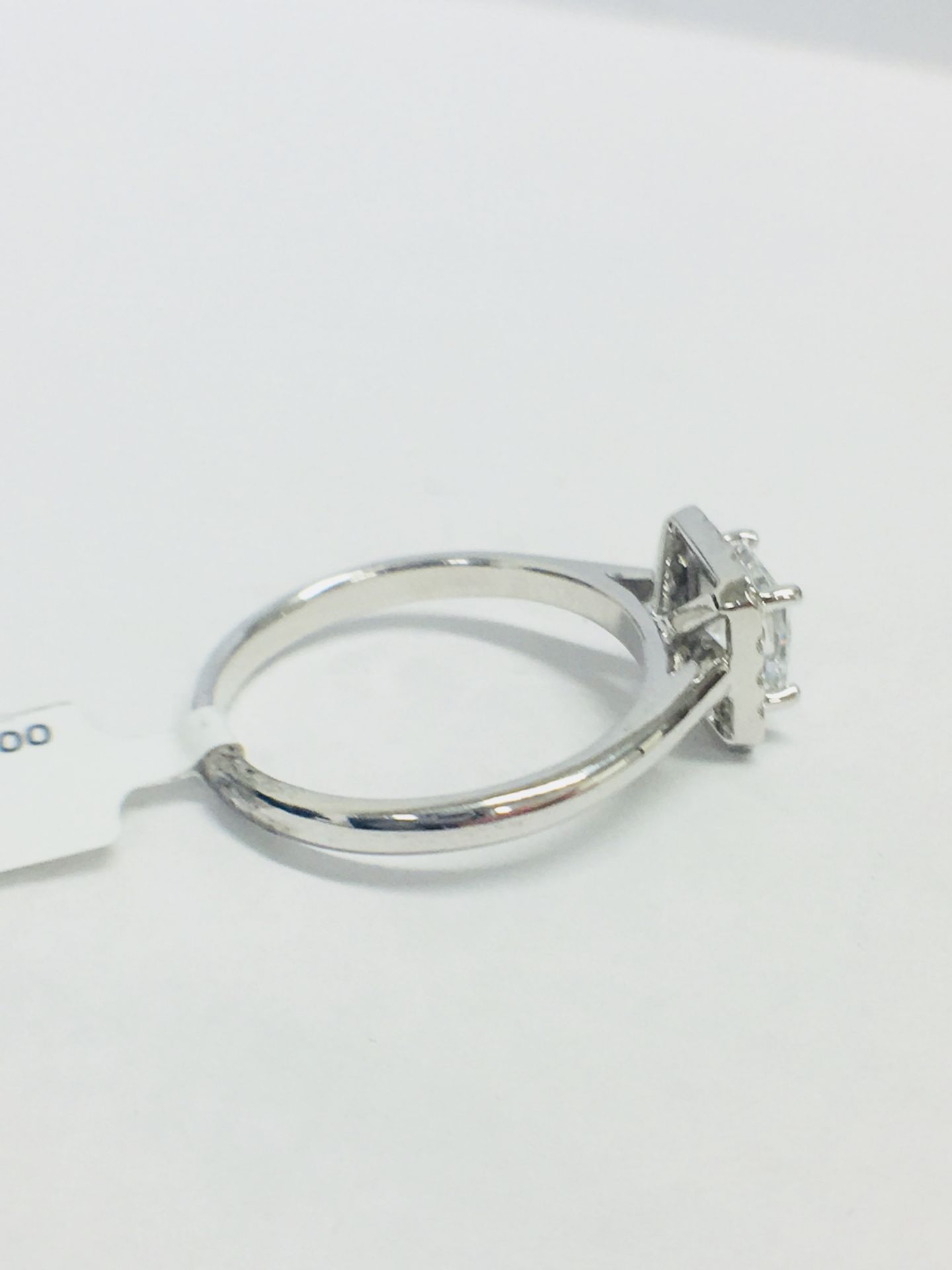 Platinum Princess cut Diamond Ring,1ct Princess cut natural diamond,h colour,si1 clarity,16 round - Image 6 of 8