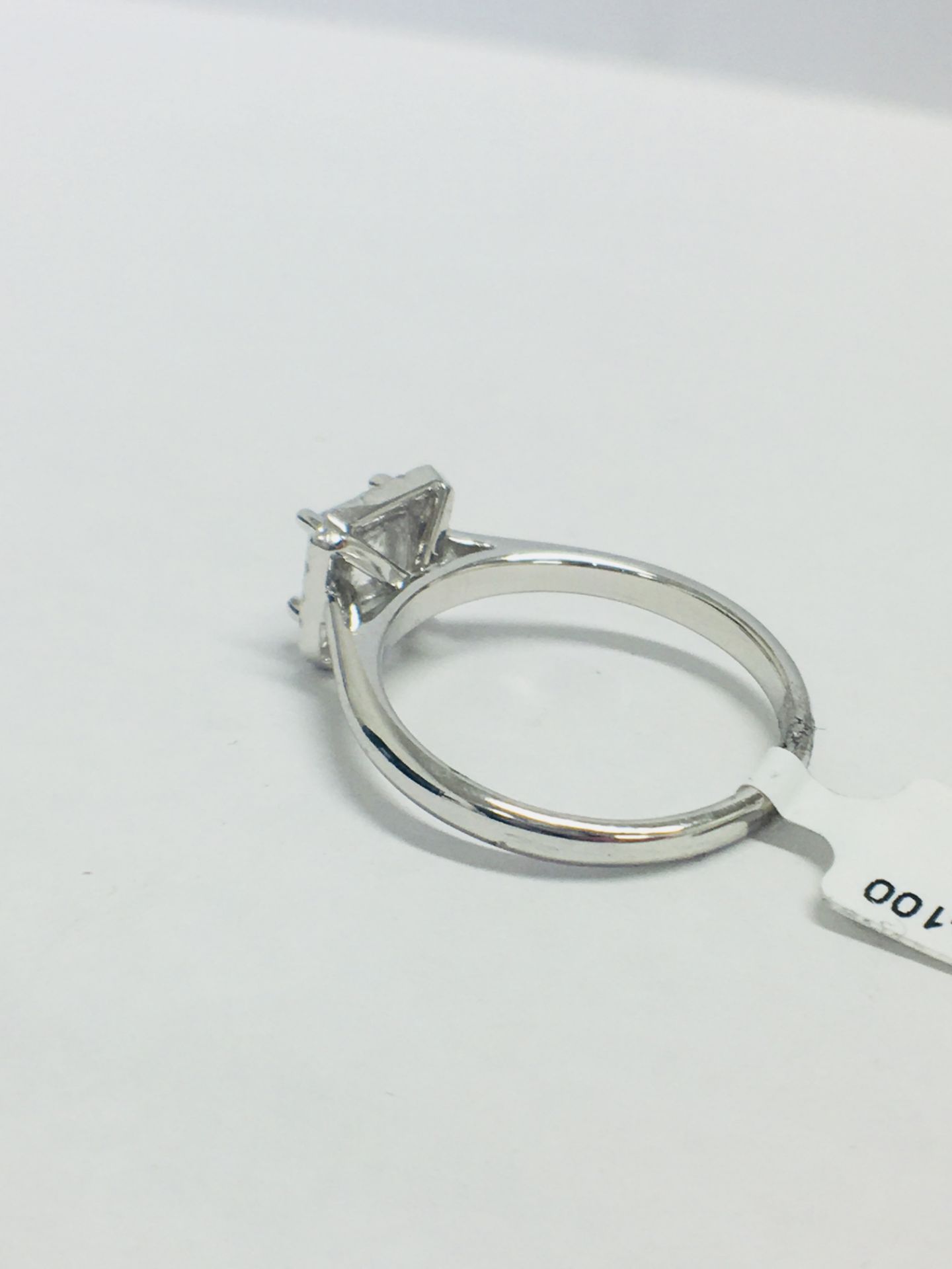 Platinum Princess cut Diamond Ring,1ct Princess cut natural diamond,h colour,si1 clarity,16 round - Image 4 of 8