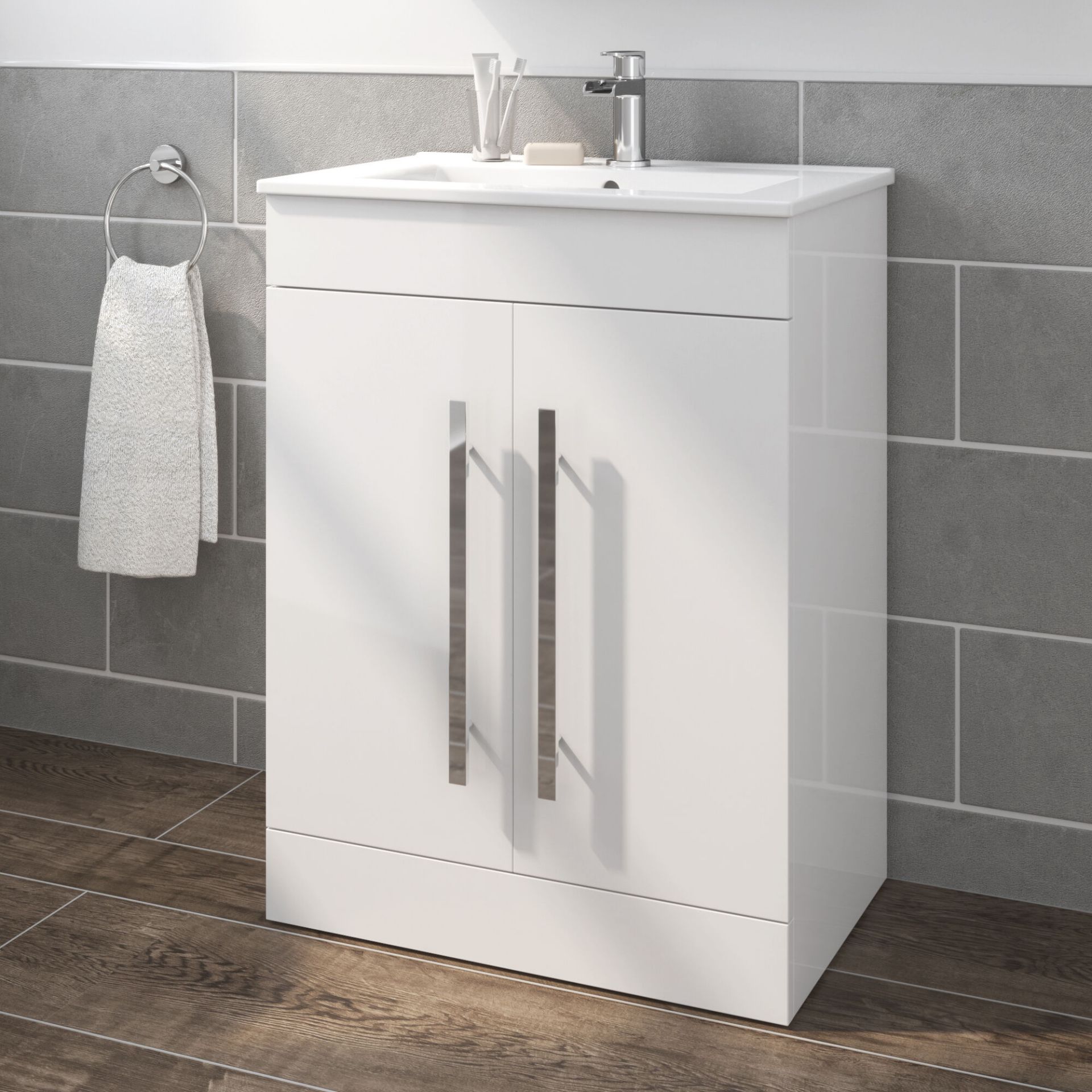 (PT17) 600mm Avon High Gloss White Basin Cabinet - Floor Standing. RRP £499.99. Comes complete