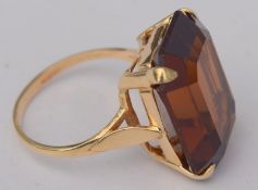 9ct Gold Lady's Ring With Smoky Quartz Stone