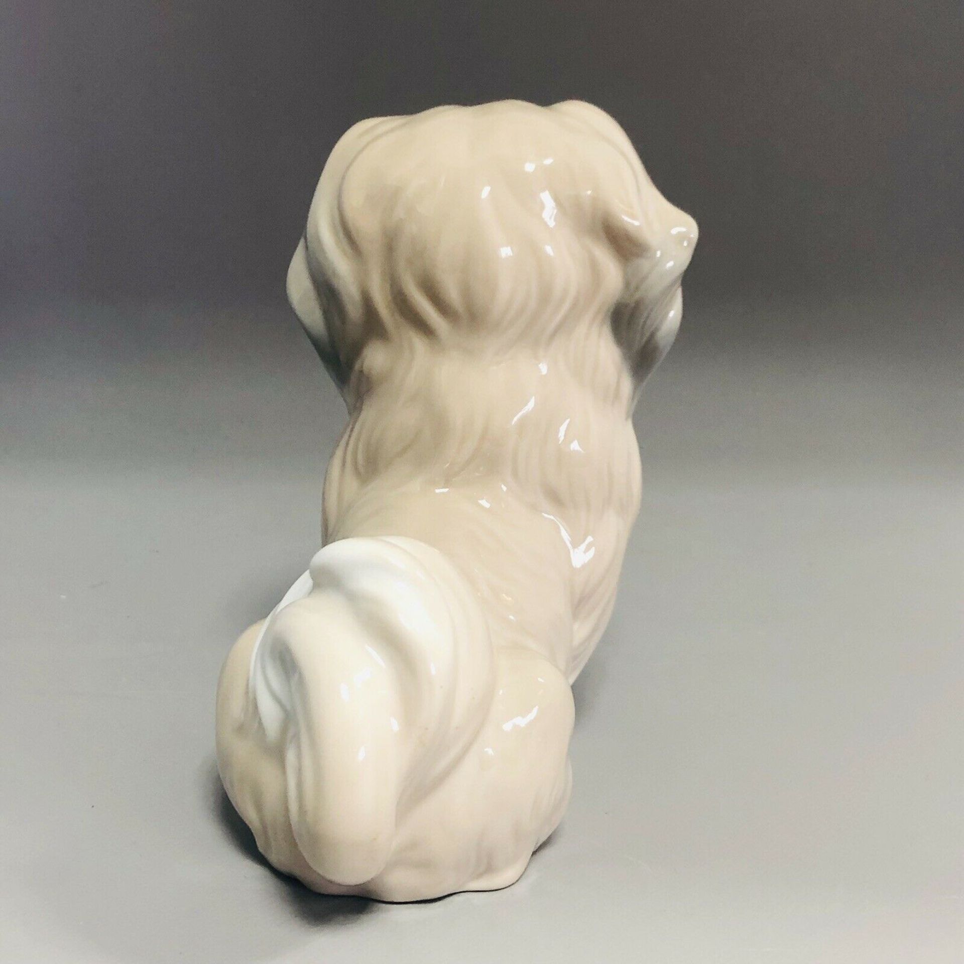 Vintage Spanish Porcelain Seated Pekingese Dog - 6" Figurine by Lladro - Image 6 of 8