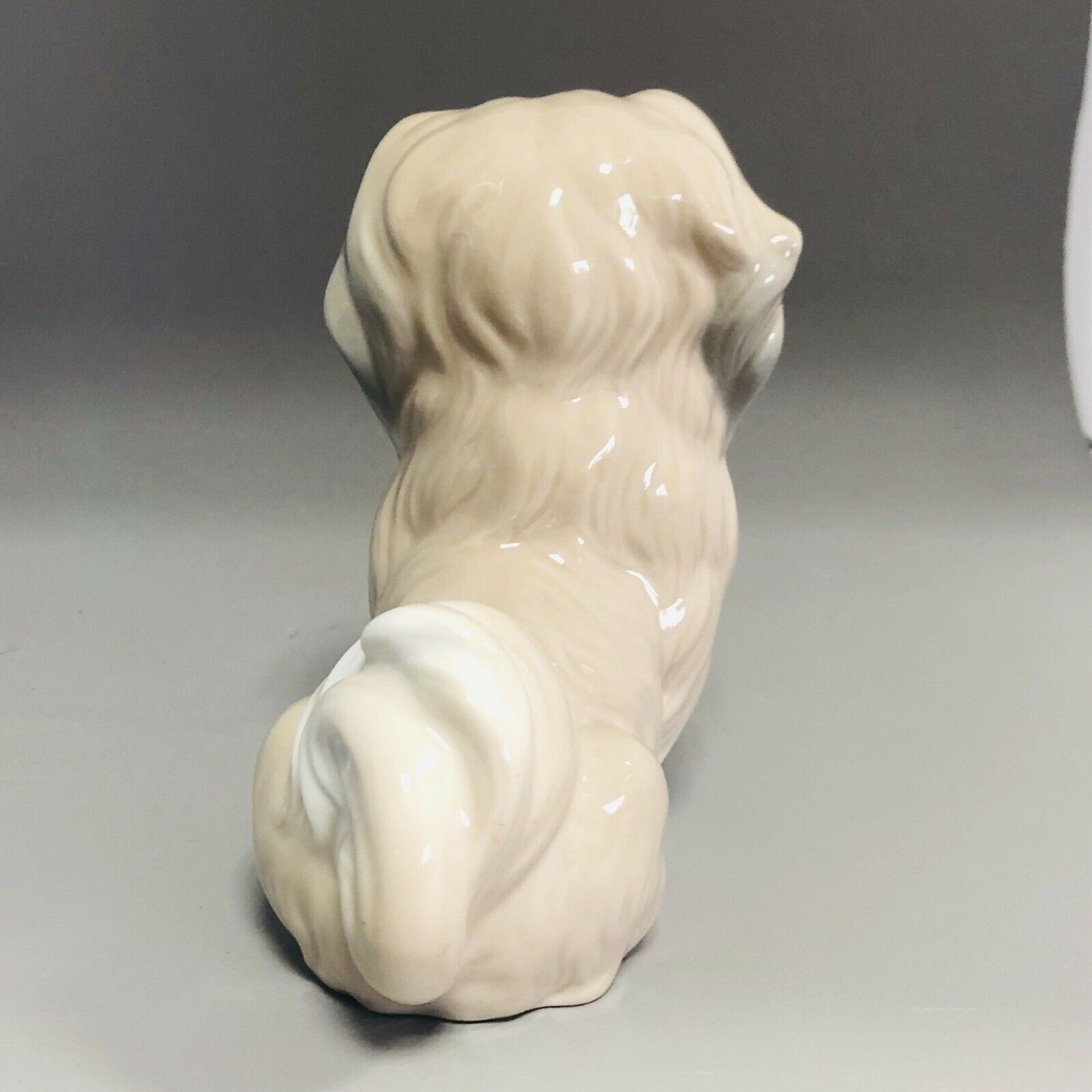 Vintage Spanish Porcelain Seated Pekingese Dog - 6" Figurine by Lladro - Image 7 of 8