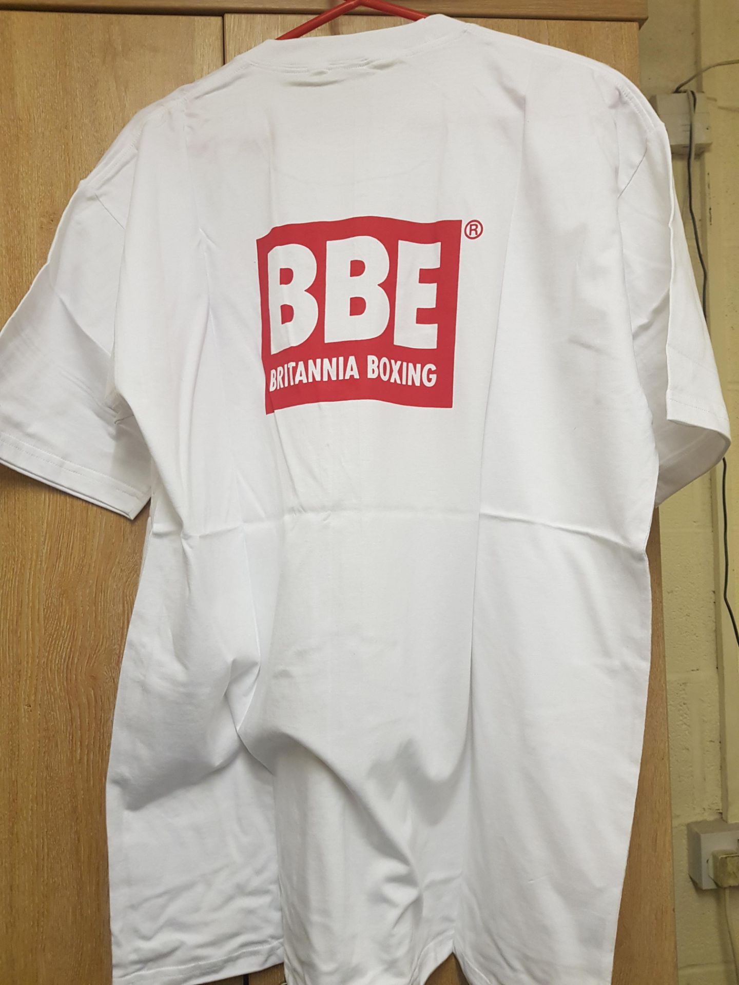 New & Sealed Packaging - BBE Fitness Exercise Equipment - T-Shirt - 125 Items - RRP £2,498.75 - Image 2 of 3