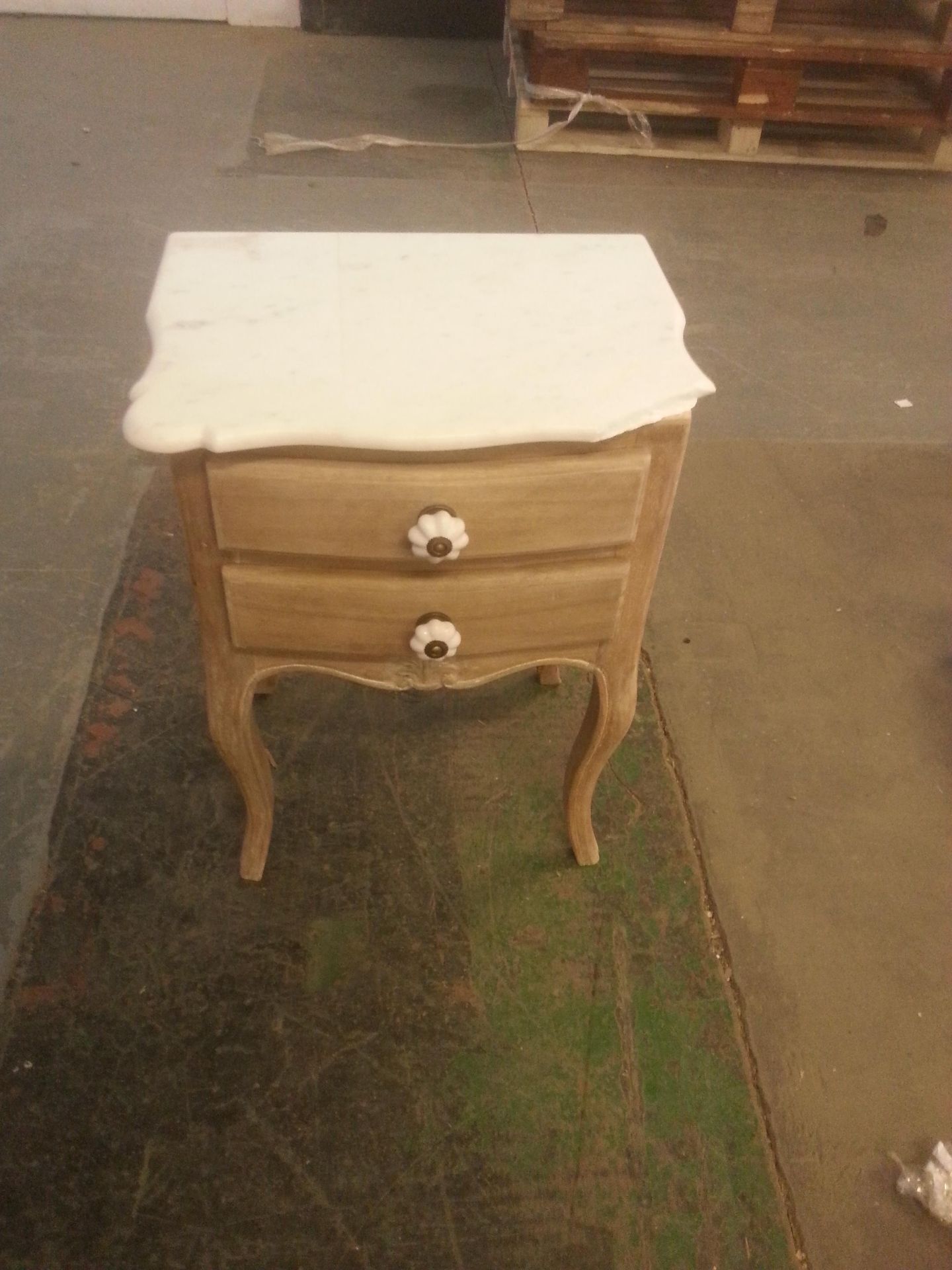 Untested Raw Furniture Return – Bedside Table/TV Stand - 2 Items - RRP £628.00 - Image 3 of 4