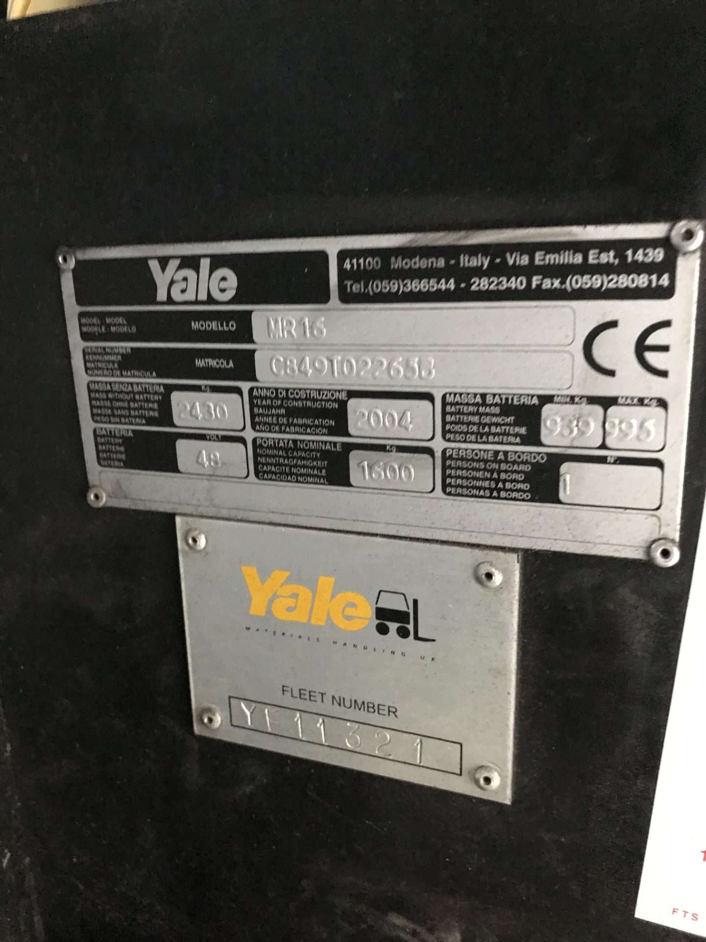 Yale MR16H 1600kg Electric Reach Forklift Truck - New Batteries Only 2000 Hours - Image 8 of 10