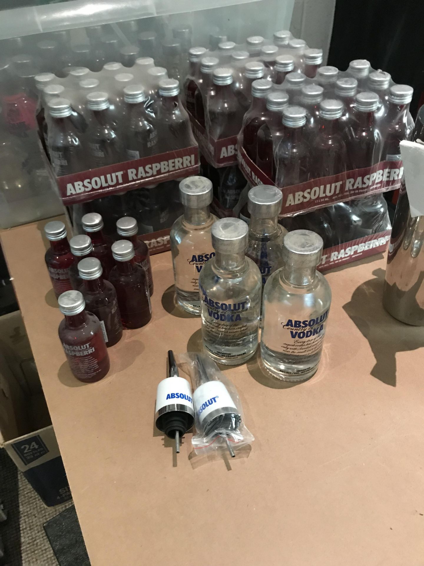 115 Bottles of Absolute Vodka 200ml and Absolute Vodka Raspberry - Image 2 of 9