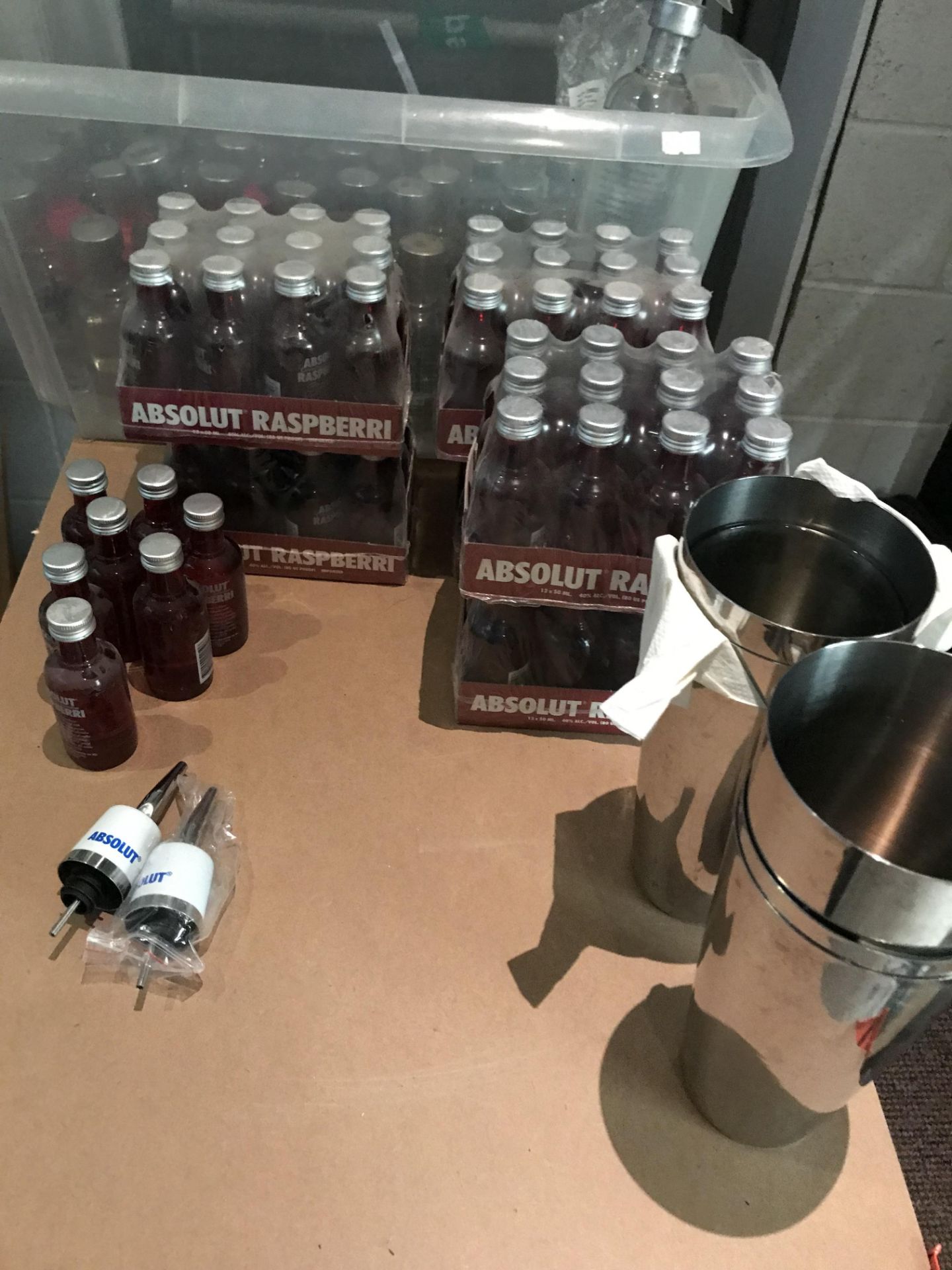 115 Bottles of Absolute Vodka 200ml and Absolute Vodka Raspberry - Image 8 of 9