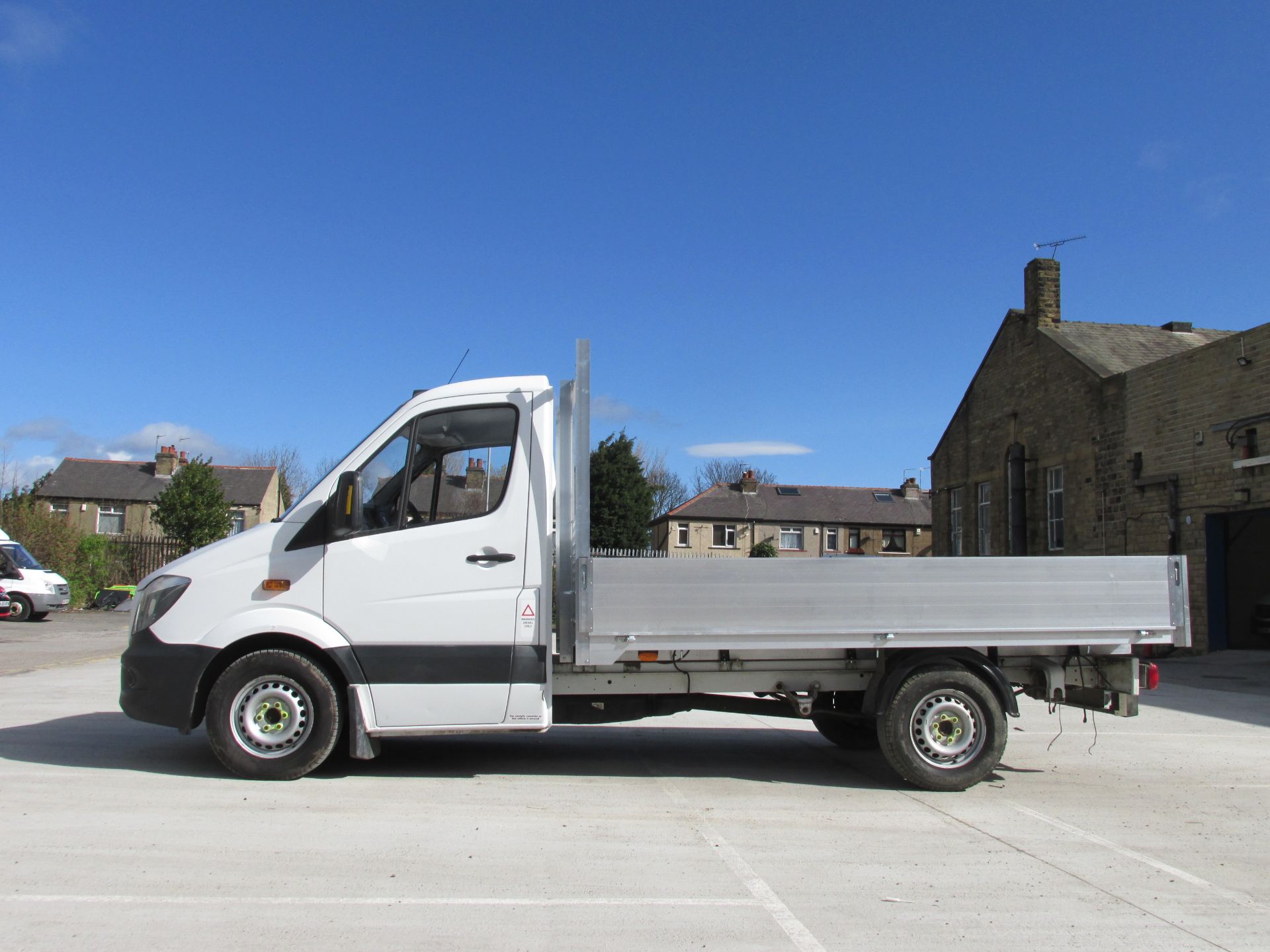2014 Mercedes sprinter 313 Cdi dropside - 128630 Miles Warranted - Image 2 of 9