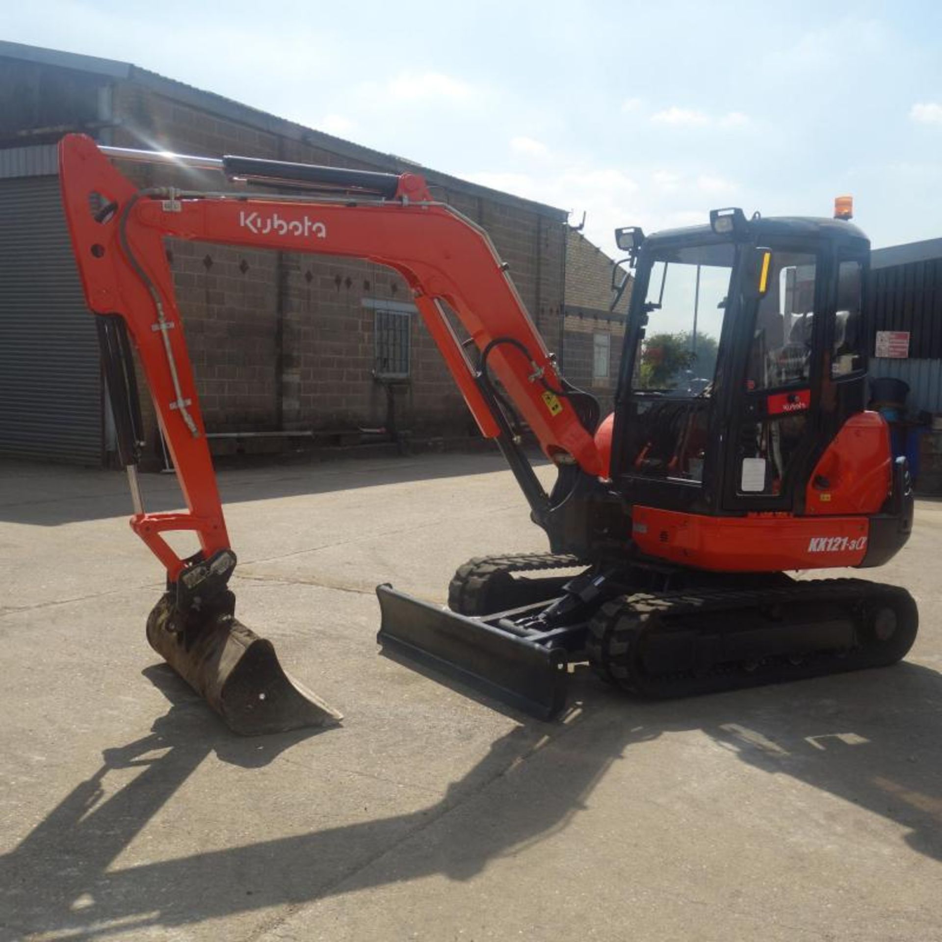 2016 Kubota KX121-3 - Bild 2 aus 12