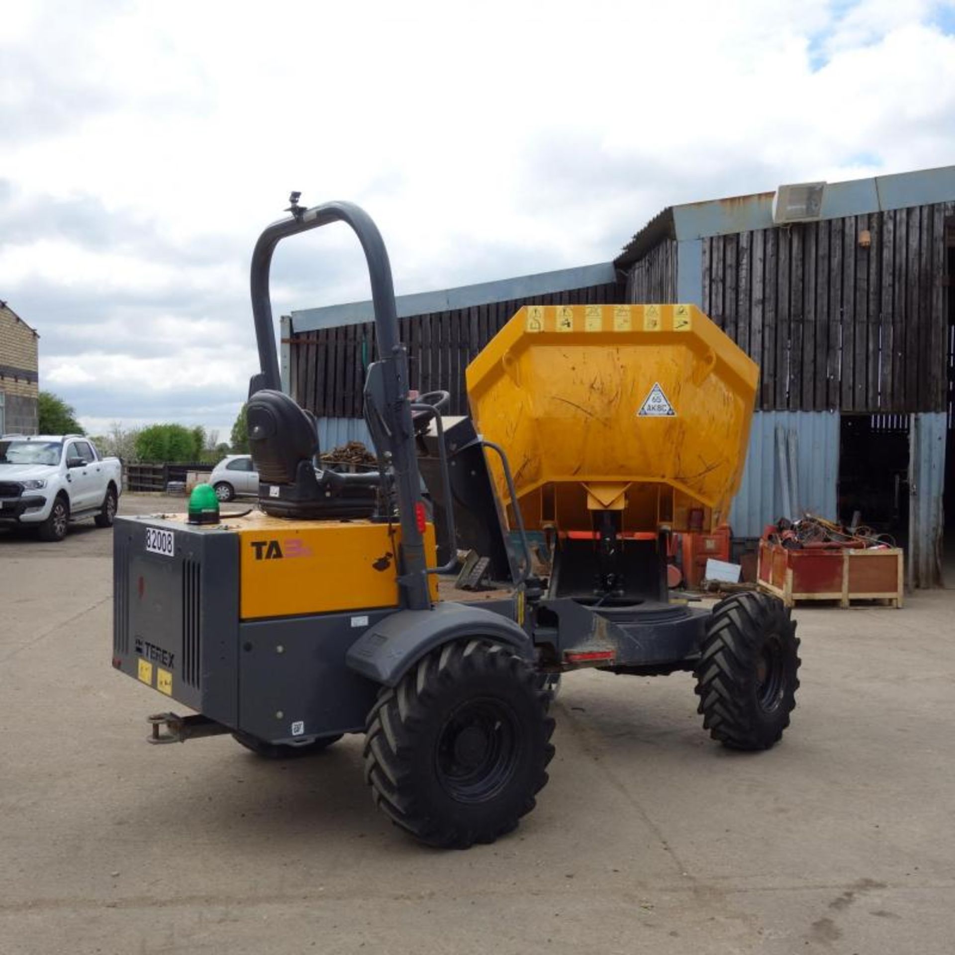 2014 Terex Swivel TA3S Swivel Dumper - Image 5 of 8