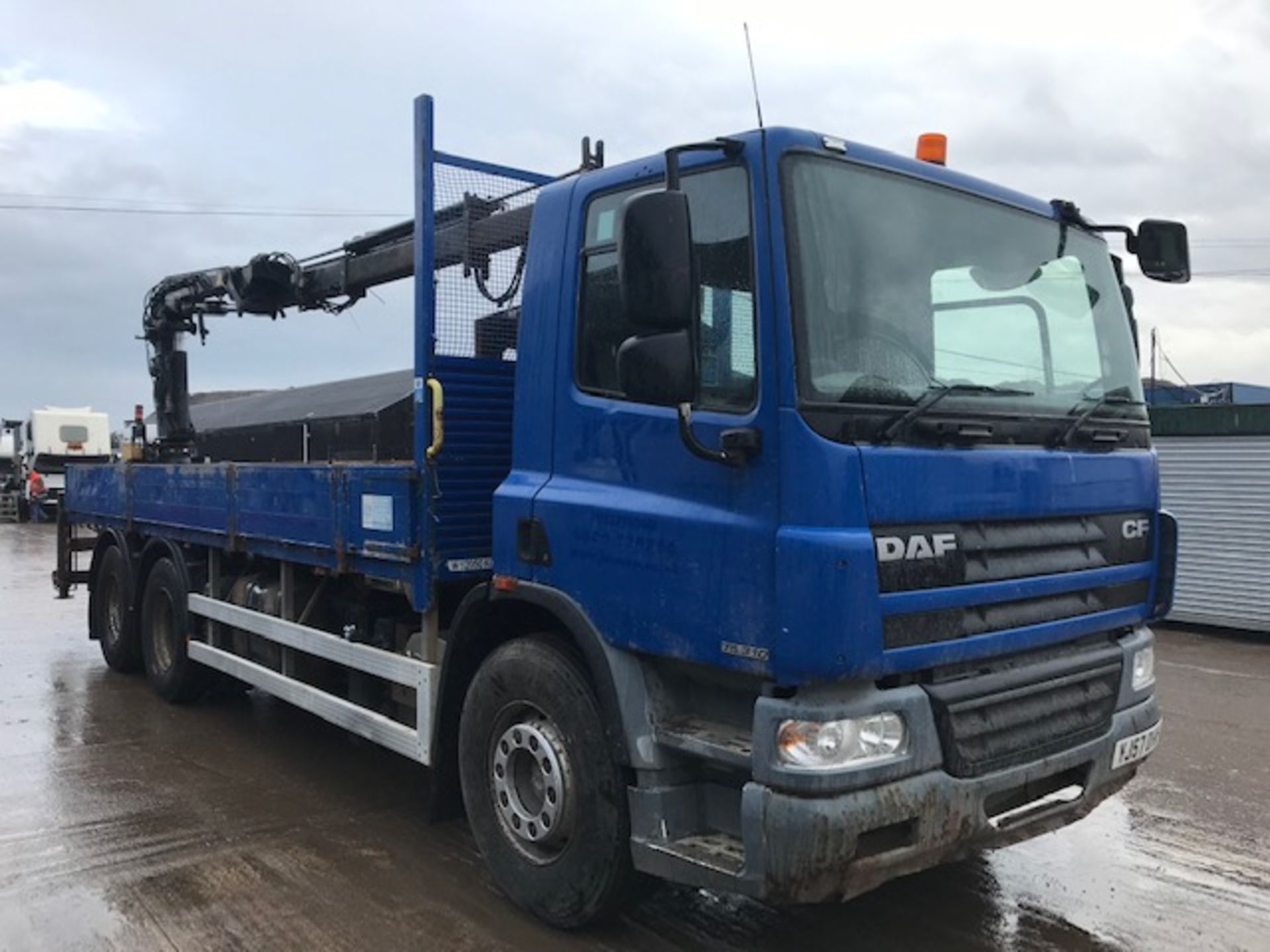 2007 DAF CF75-310 Dropside Hiab - Image 2 of 5