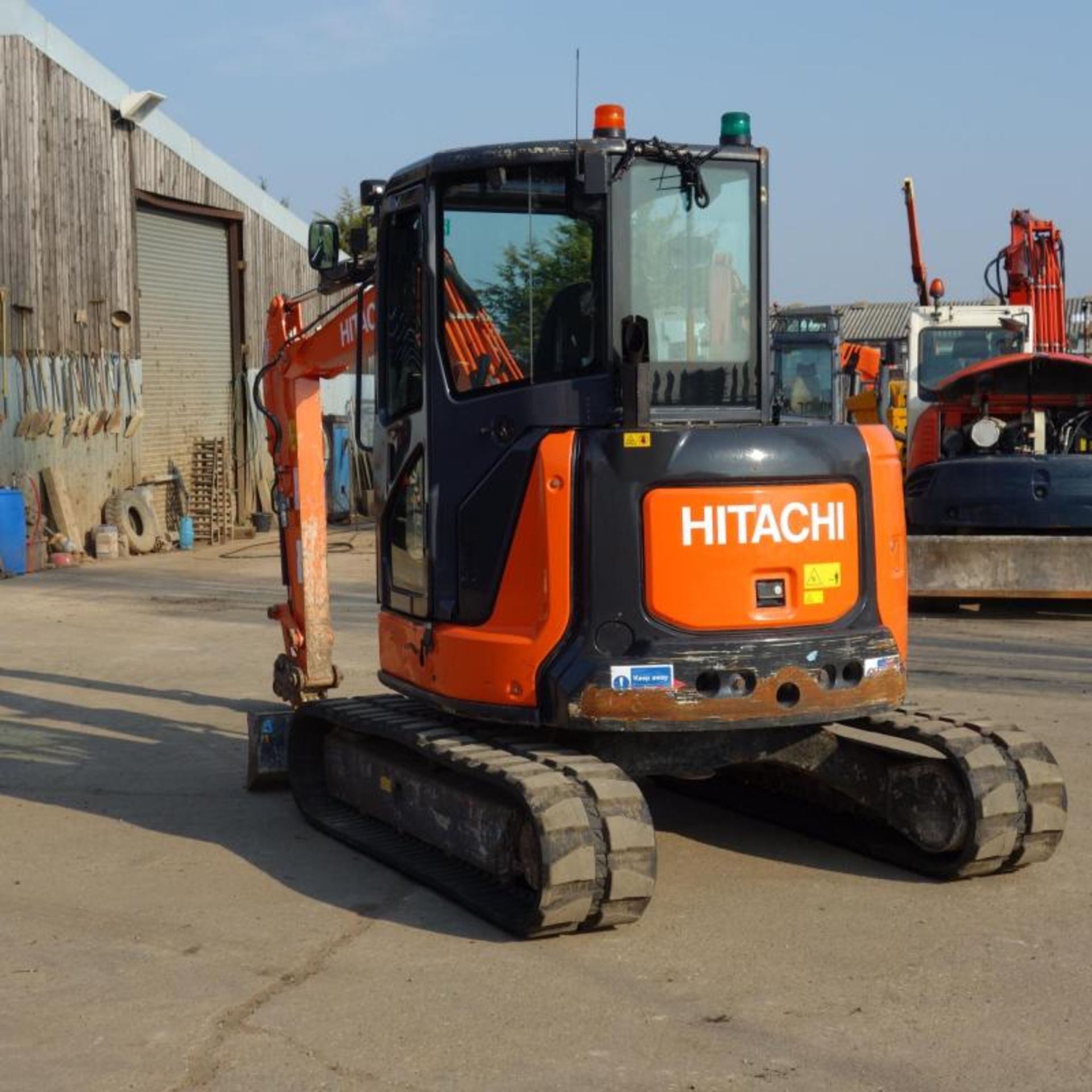 2015 Hitachi Zaxis U55 Digger - Image 7 of 12