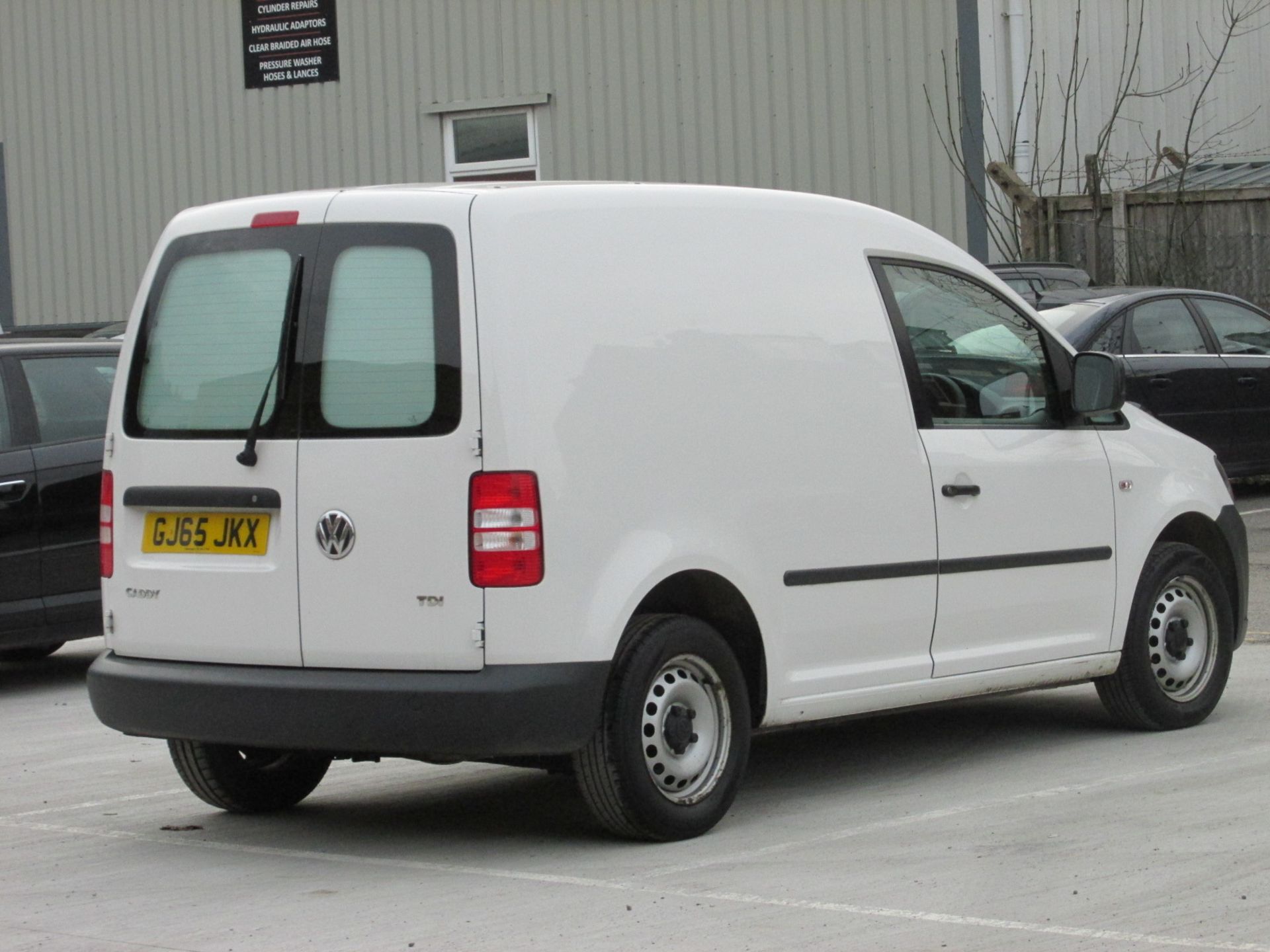 2016 Volkswagen Caddy C20 1.6 TDi Startline - Image 5 of 8