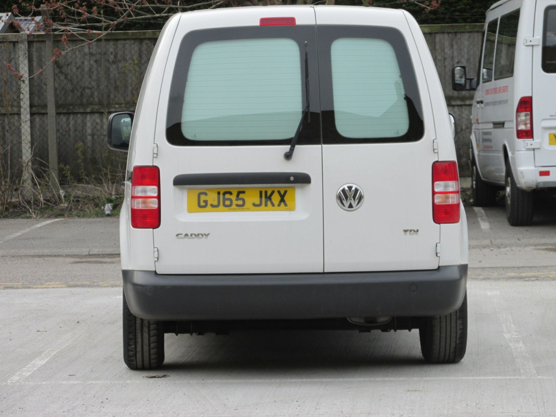 2016 Volkswagen Caddy C20 1.6 TDi Startline - Bild 4 aus 8