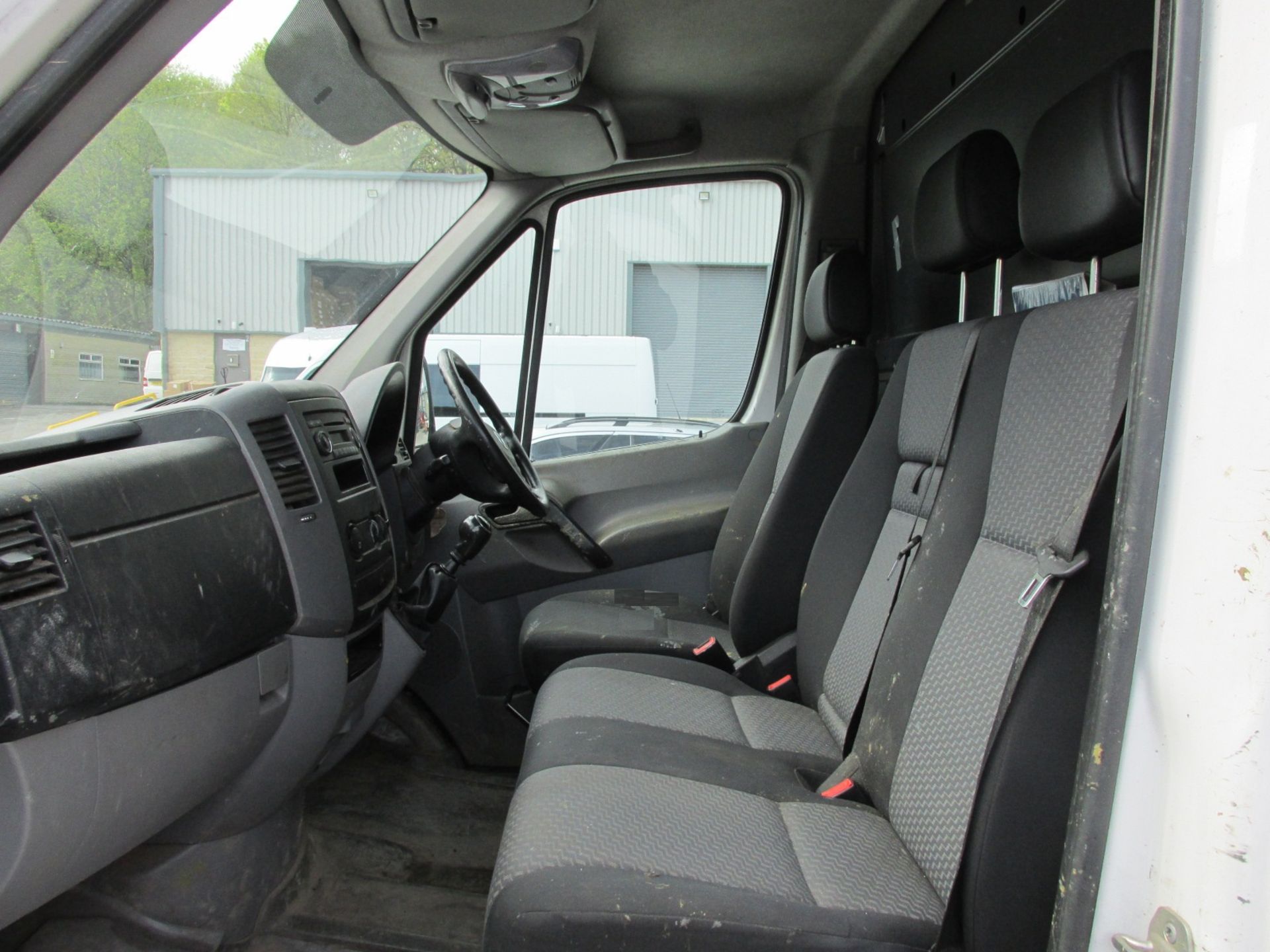 2013 Volkswagen Crafter CR35 TDi 109 SWB Panel Van - 1 Fleet Owner From new. 130,508 Miles - Image 8 of 14