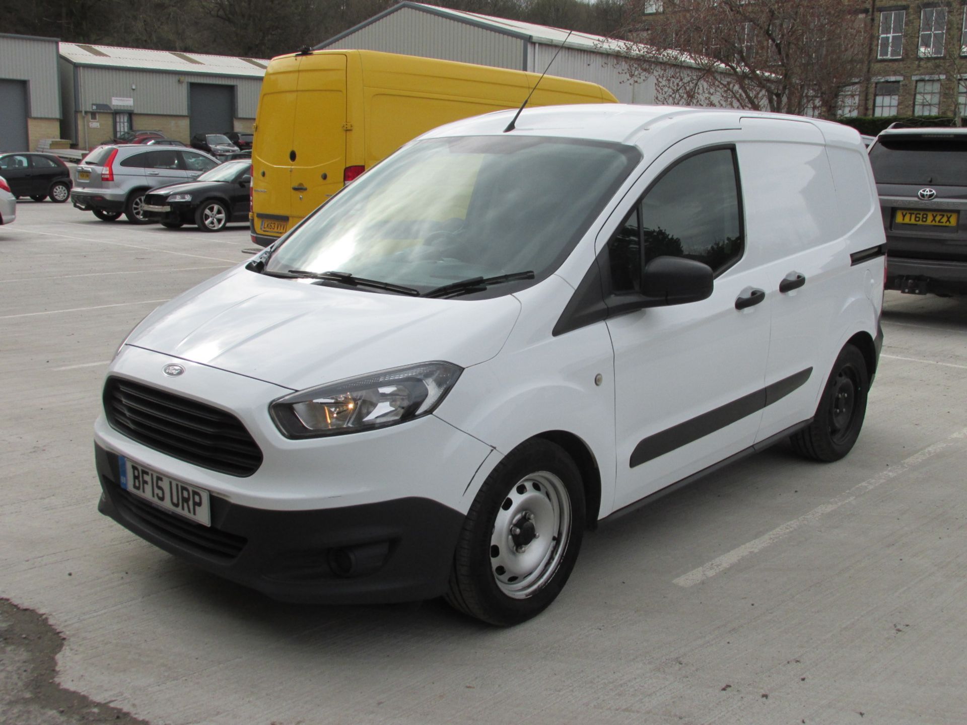 2015 Ford Transit Courier 1.5 TDCi - Image 11 of 13