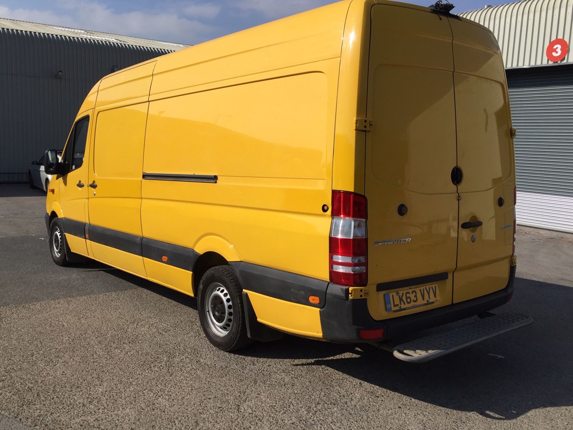 Mercedes sprinter 313CDi LWB 3.5 tonne 1 plc owner from new - Image 4 of 5