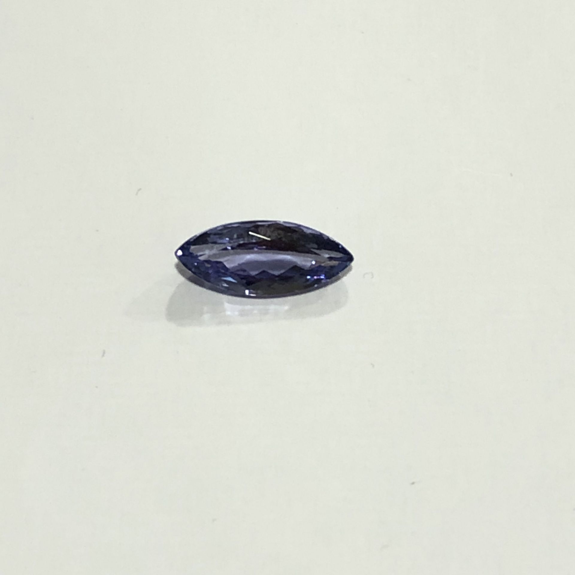 3.27ct Natural Tanzanite with IGI Certificate - Image 2 of 4