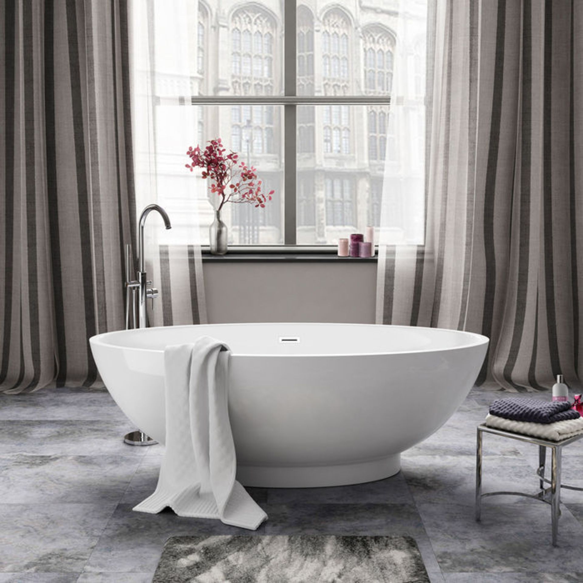 (LP9) 1800mmx820mm Alexandra Freestanding Bath. Visually simplistic to suit any bathroom interior - Image 2 of 4