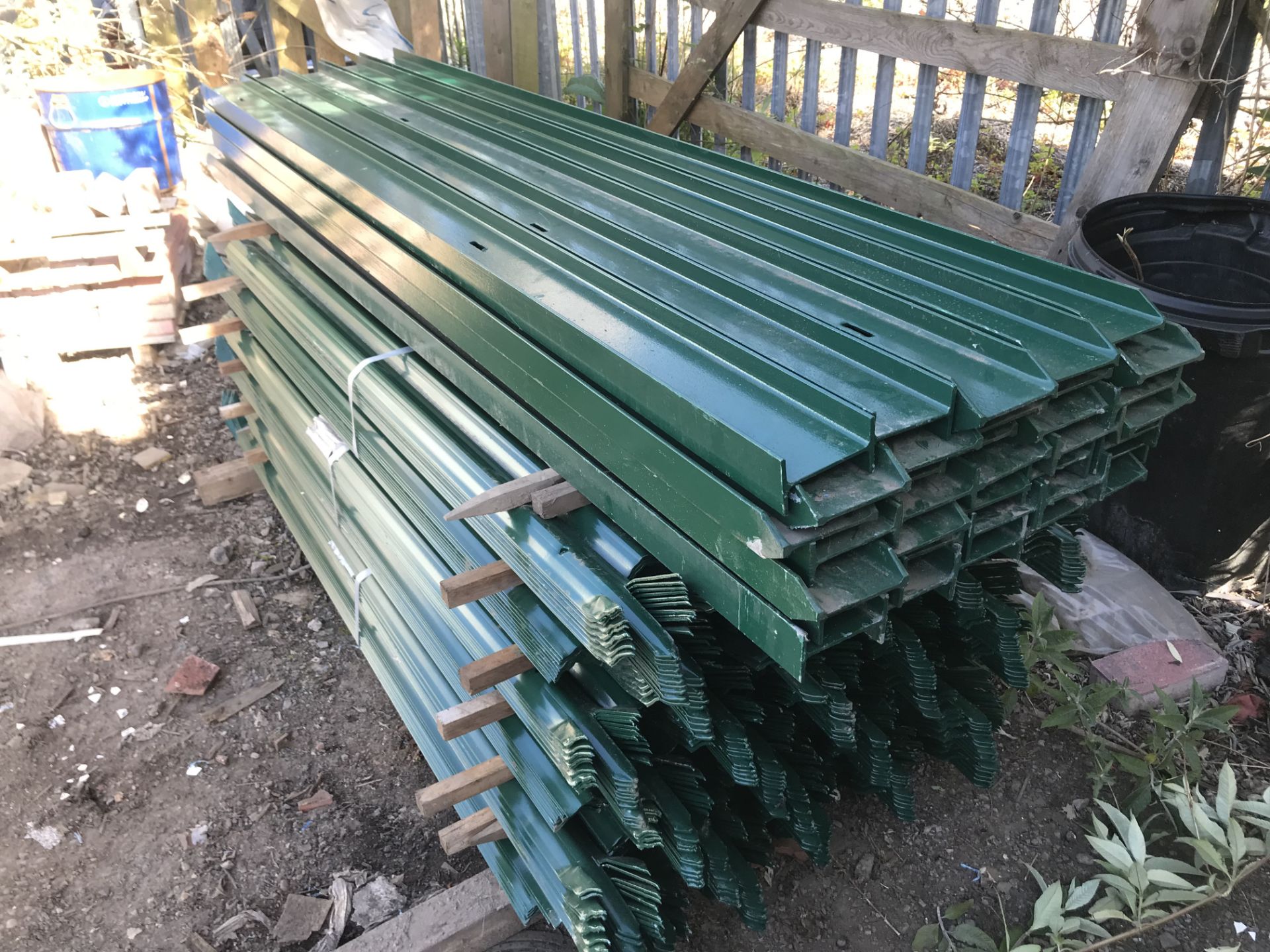 Quantity of Palisade Fencing - Image 3 of 4