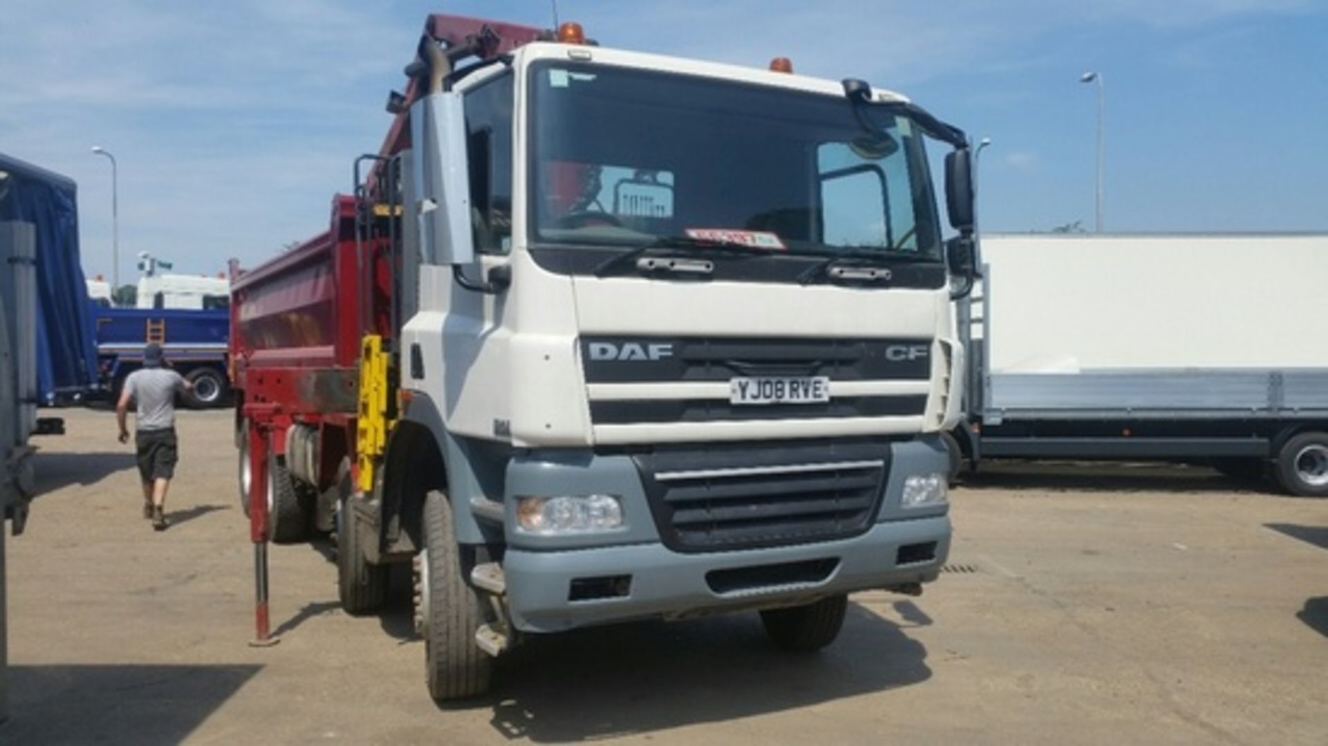 daf cf, tipper grab hmf crane 1244