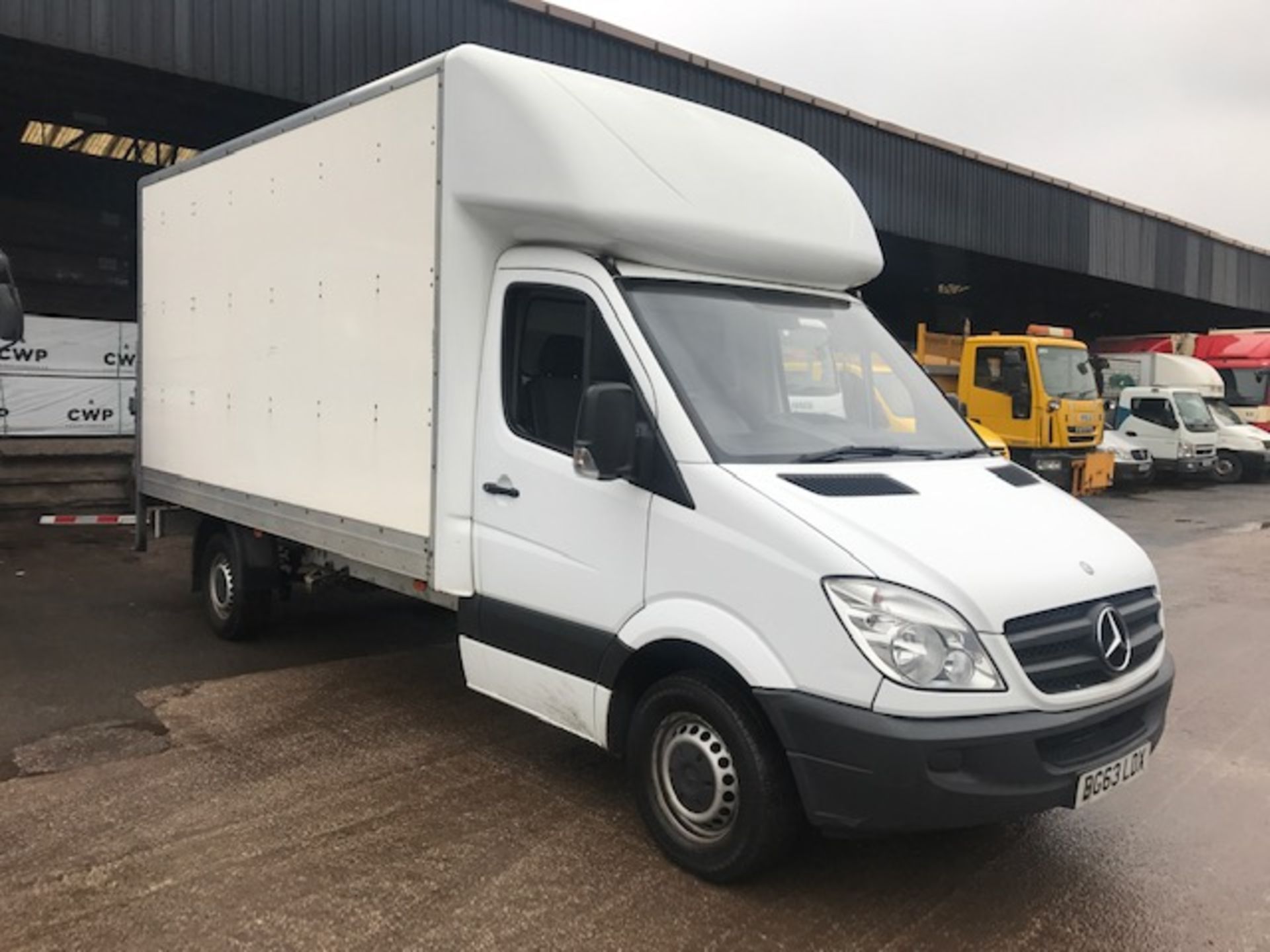 2013 Mercedes Sprinter Luton Box Van - Image 2 of 5