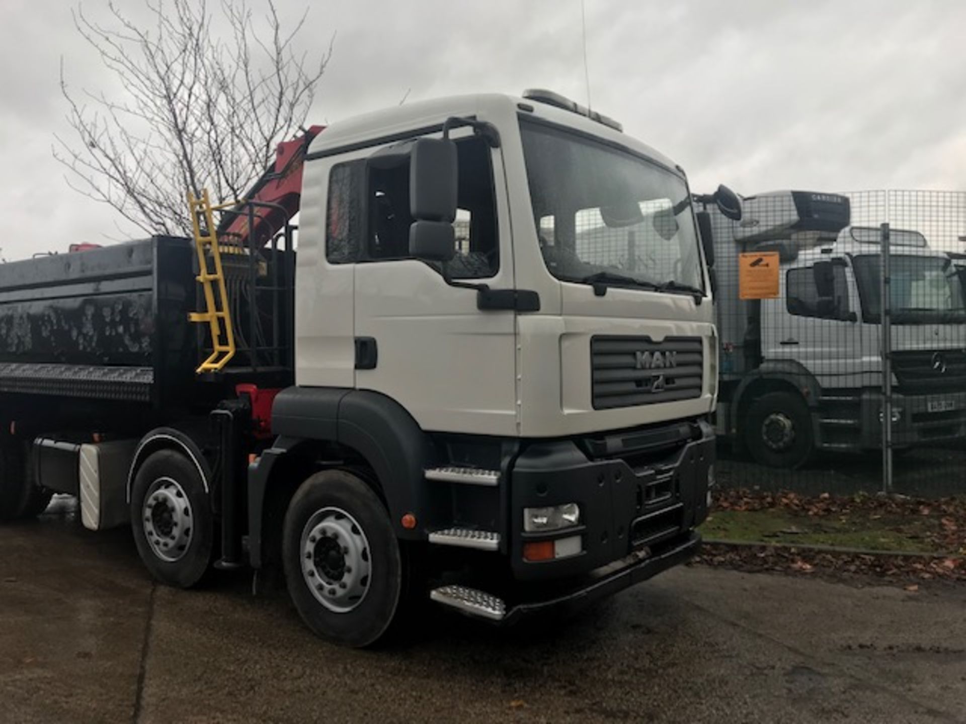 MAN TGA 32.360 Tipper Grab - Image 18 of 29