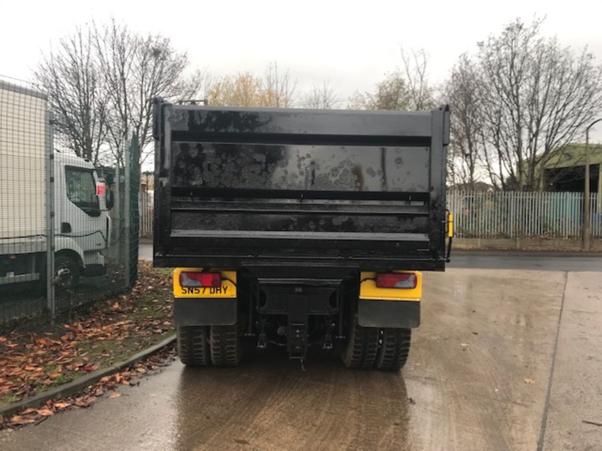 MAN TGA 32.360 Tipper Grab - Image 12 of 29