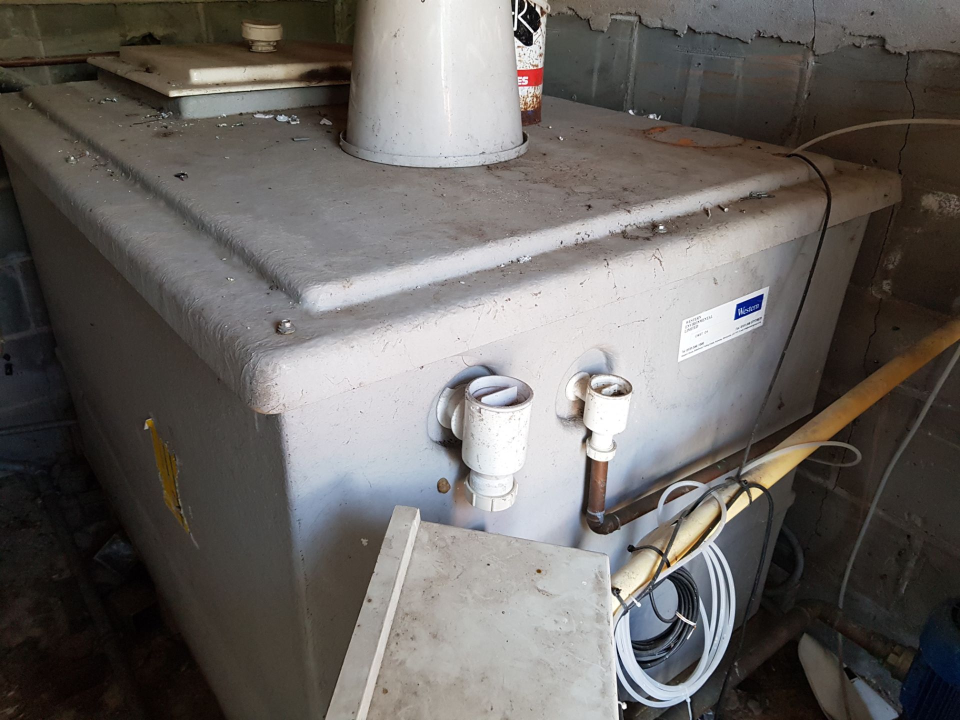 Free Standing Industrial Van Washer - Image 8 of 10