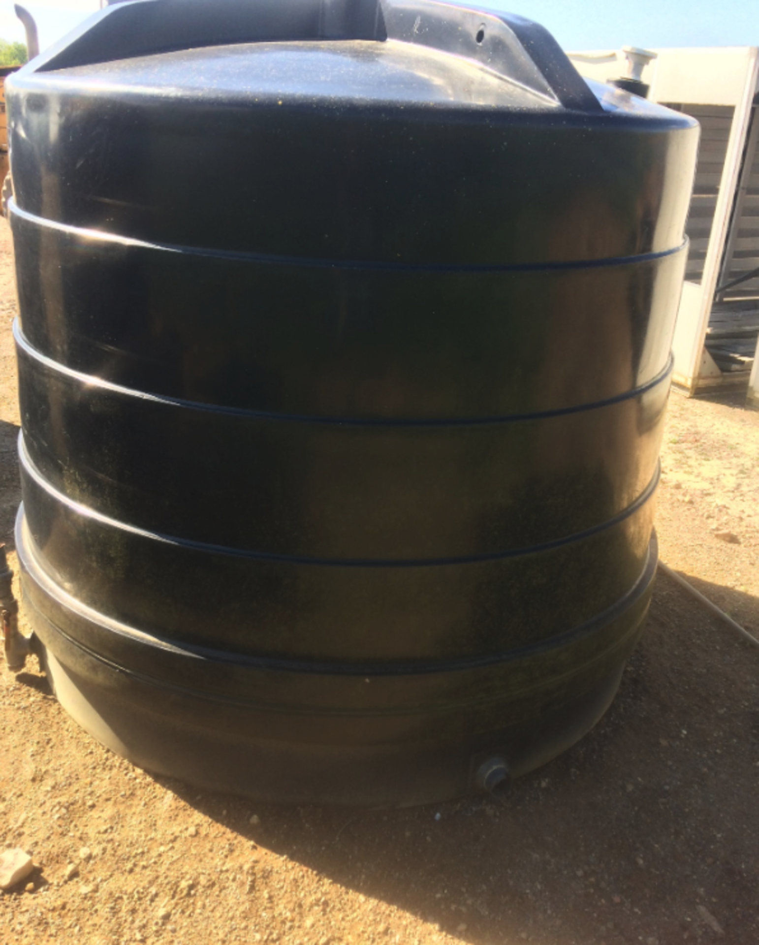 Portable storage water tank 10,000 litres - Image 2 of 3