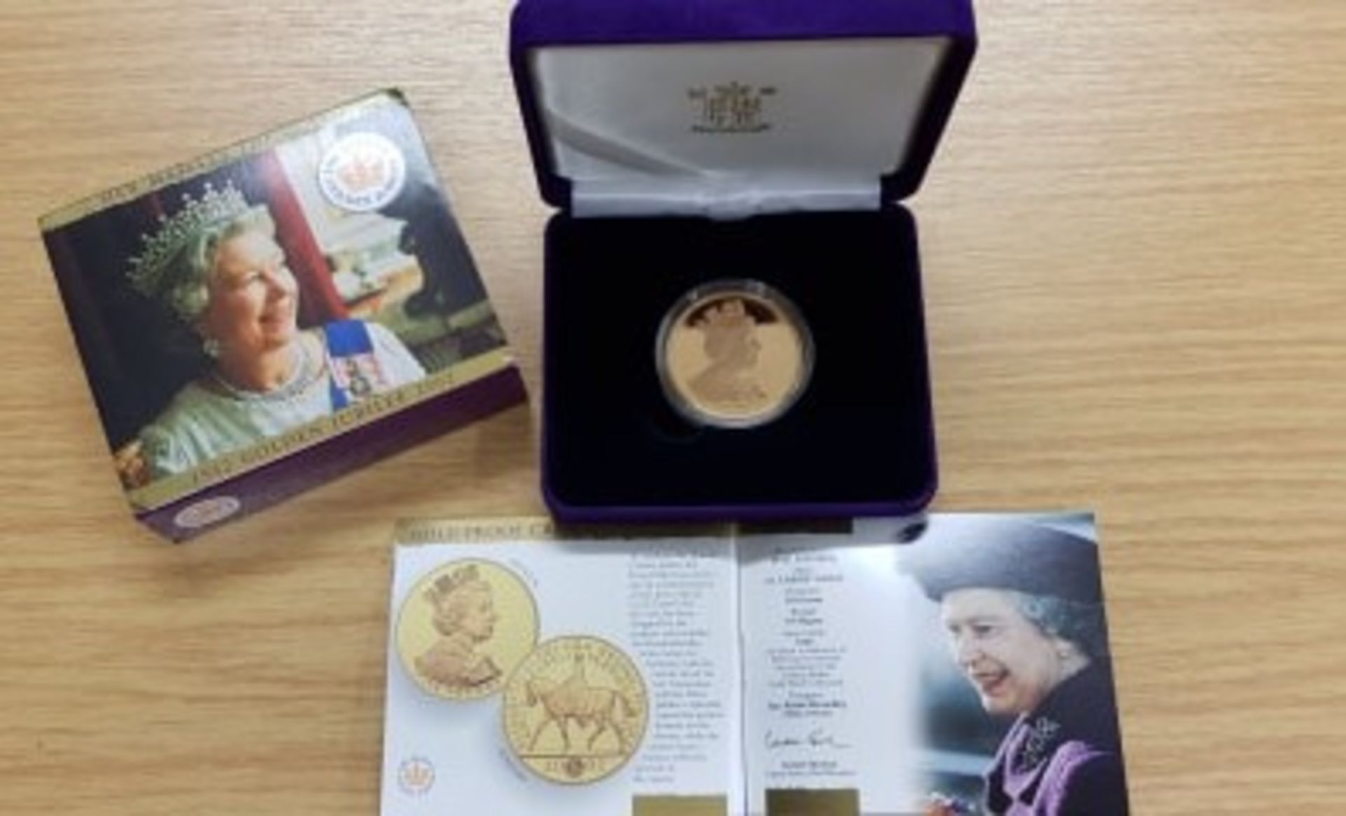 2002 - Gold Five Pound Proof Coin, Golden Jubilee Boxed - Image 3 of 6