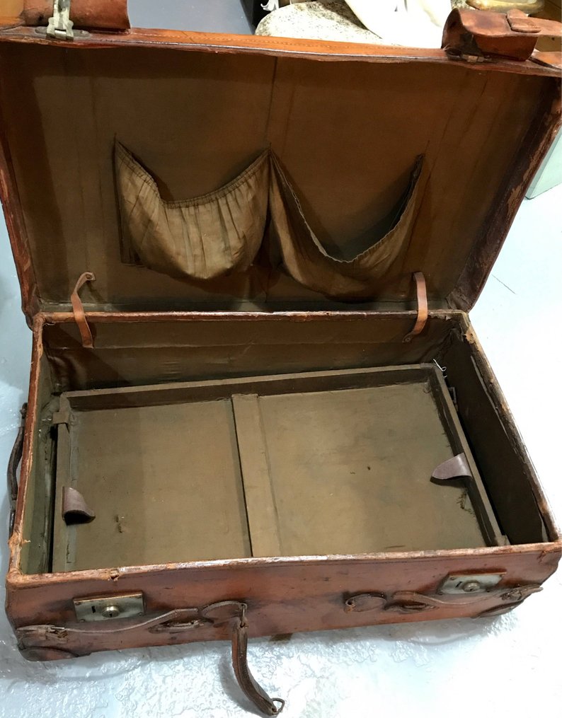 Wartime Vintage Leather Suitcase, Initialled J.E.B. Complete With Provenance Of Ownership c1900s - Image 5 of 10