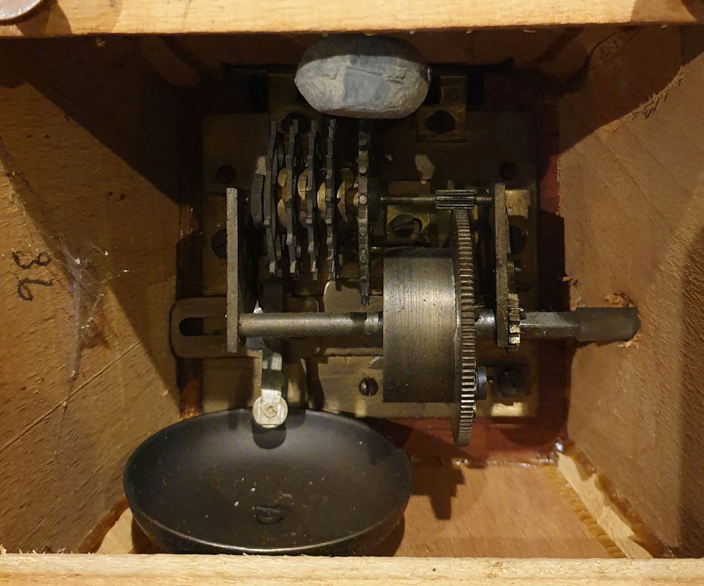 Antique Victorian Edwardian Mahogany Maelzel Metronome With Bell. Part of a recent Estate Clearance. - Image 5 of 5