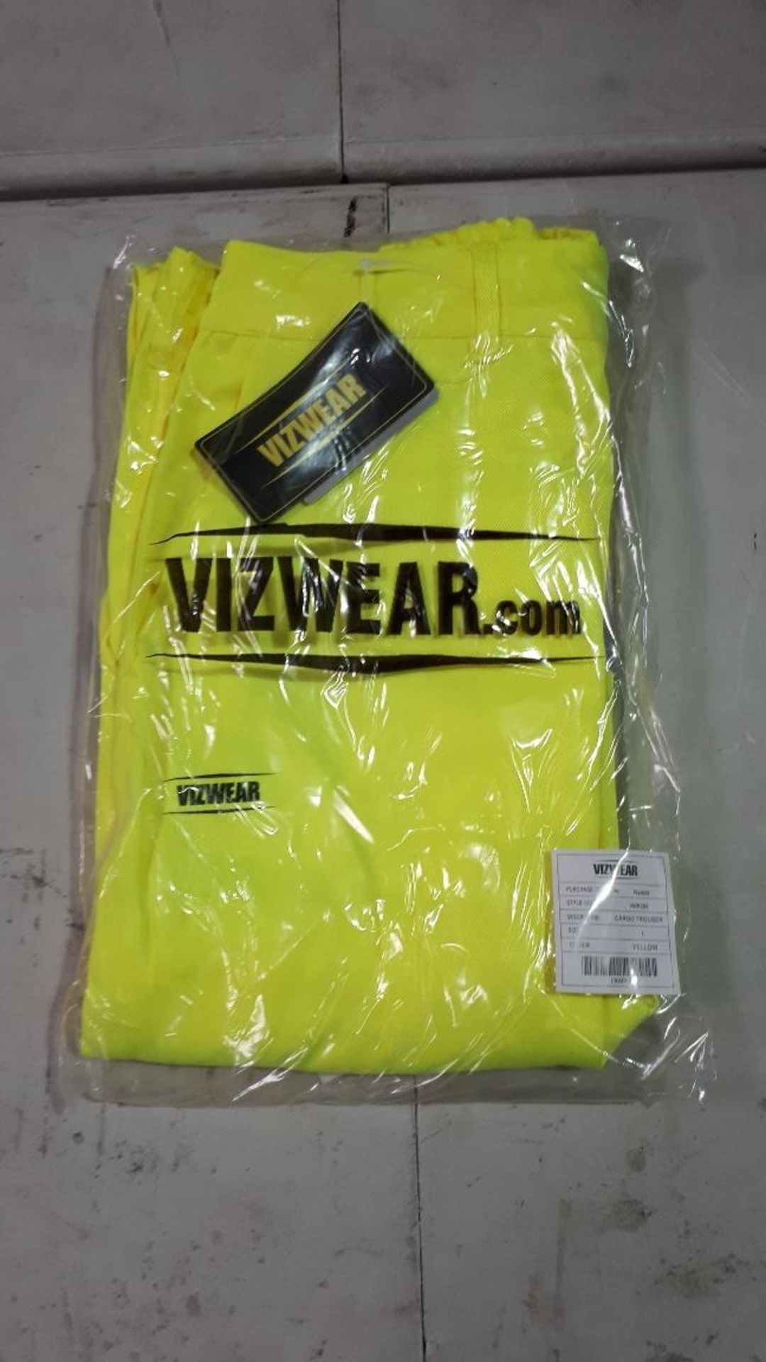 10x Brand new pairs of Vizwear hi-viz Cargo trousers.