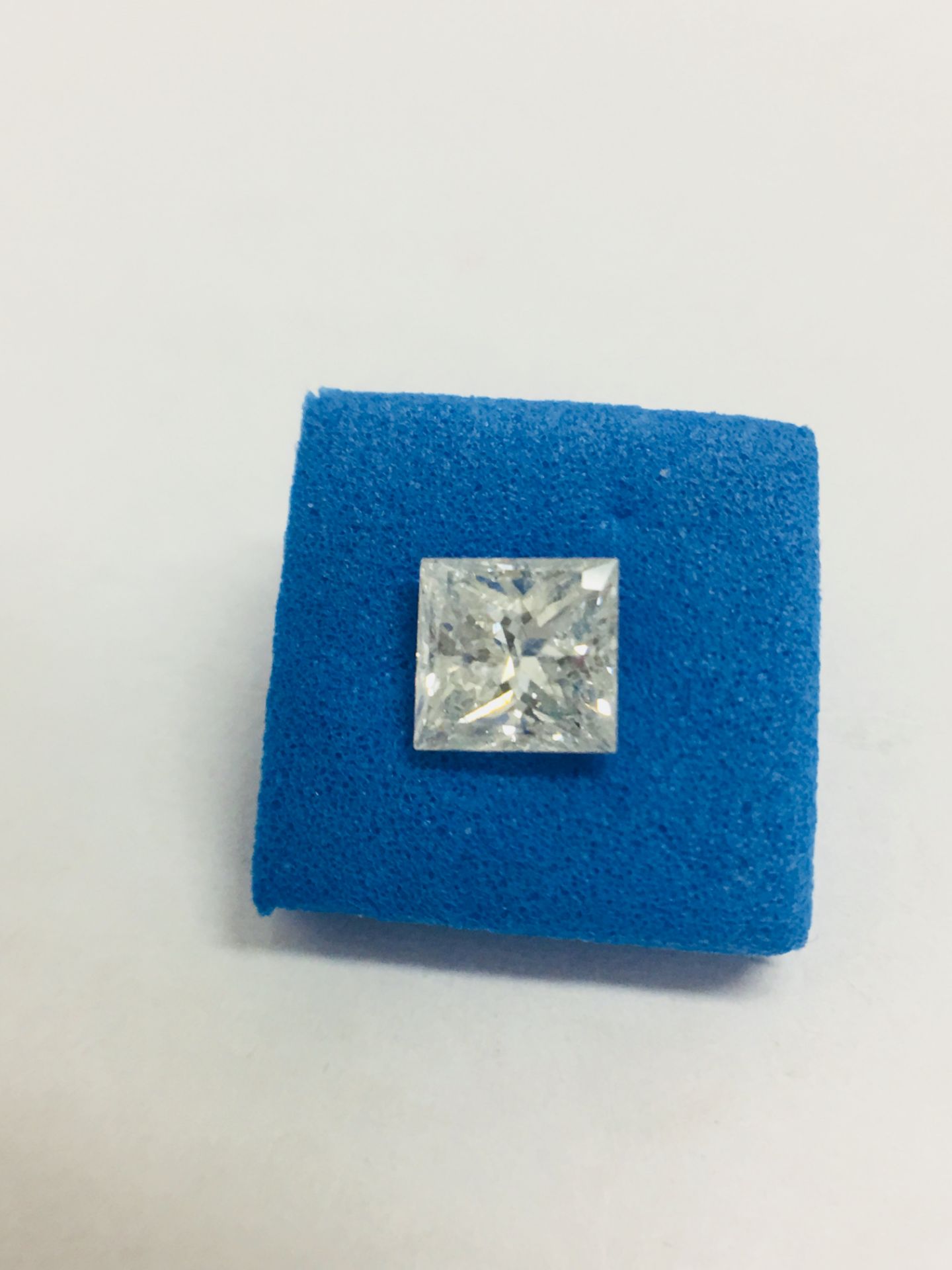 1.04ct Princess cut natural diamond,H Coloured,si2 clarity,excellent cut,clarity enhanced