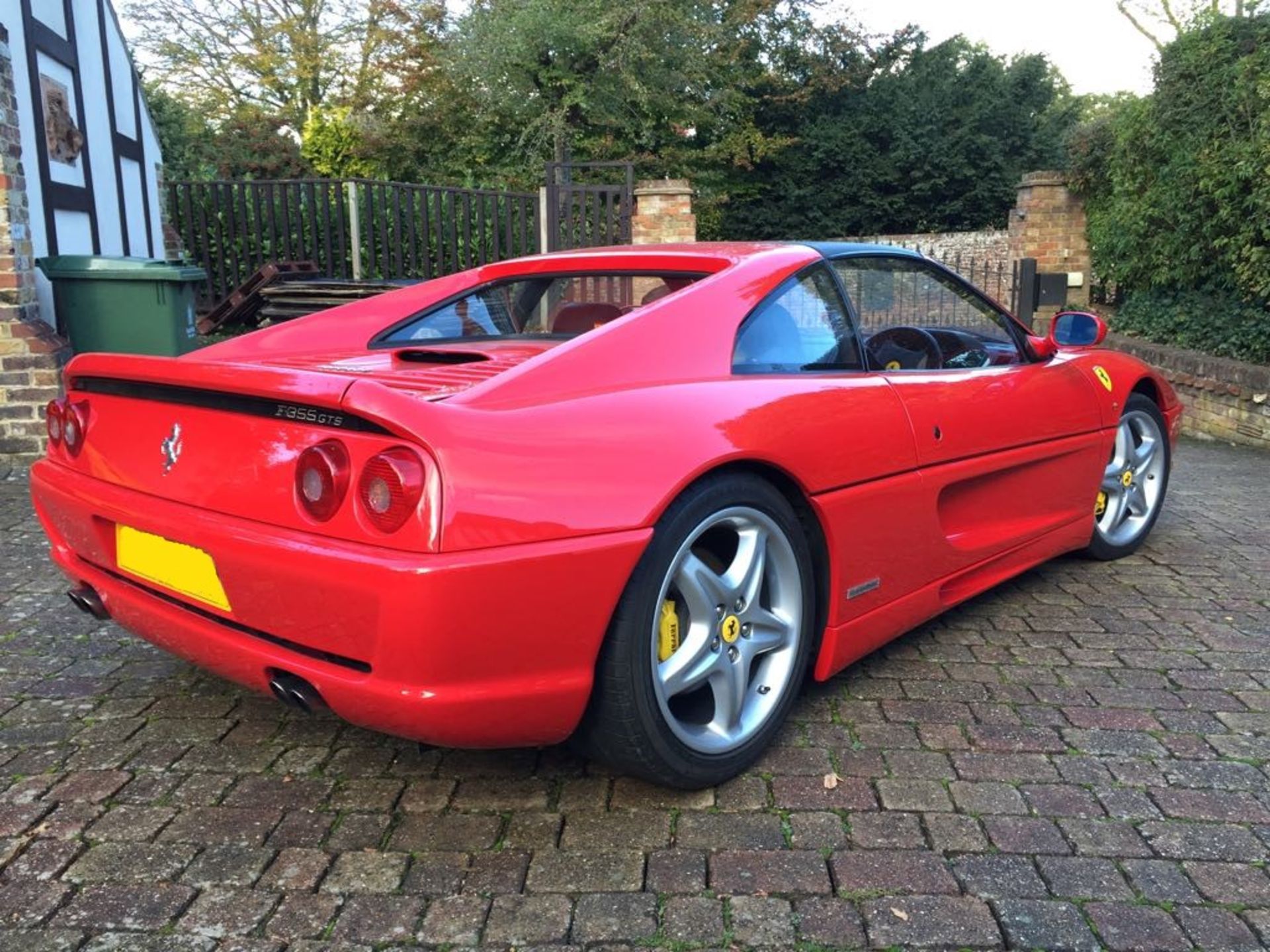 Ferrari F355 GTS Manual - Image 2 of 12