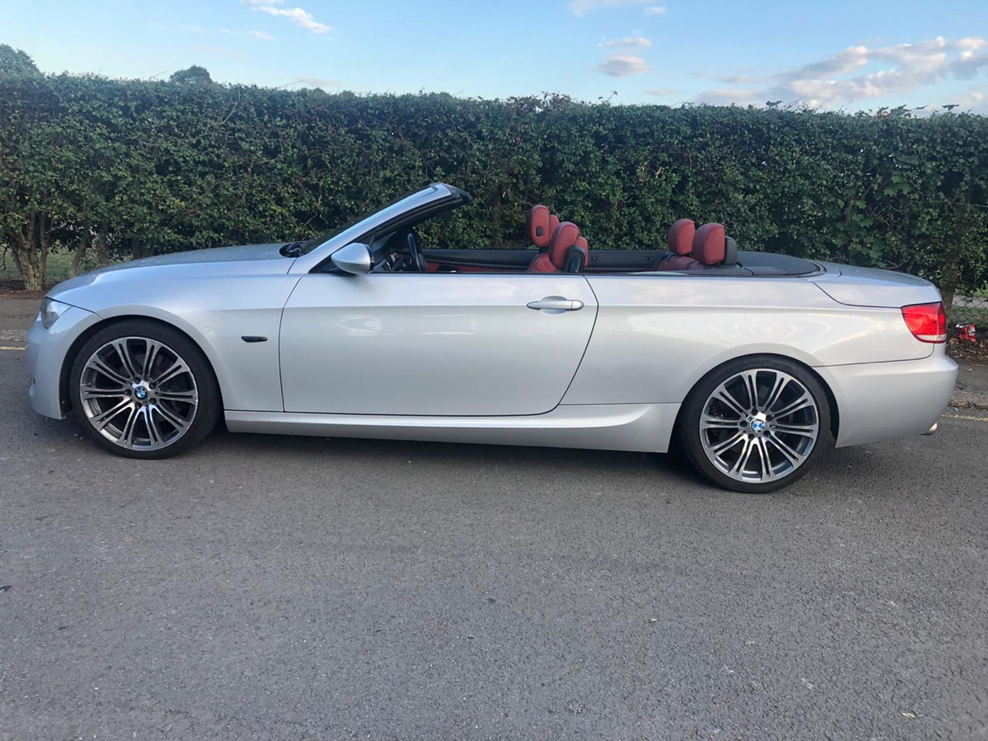 BMW 325D M Sport Auto Convertible With Paddle Shift - Image 3 of 12