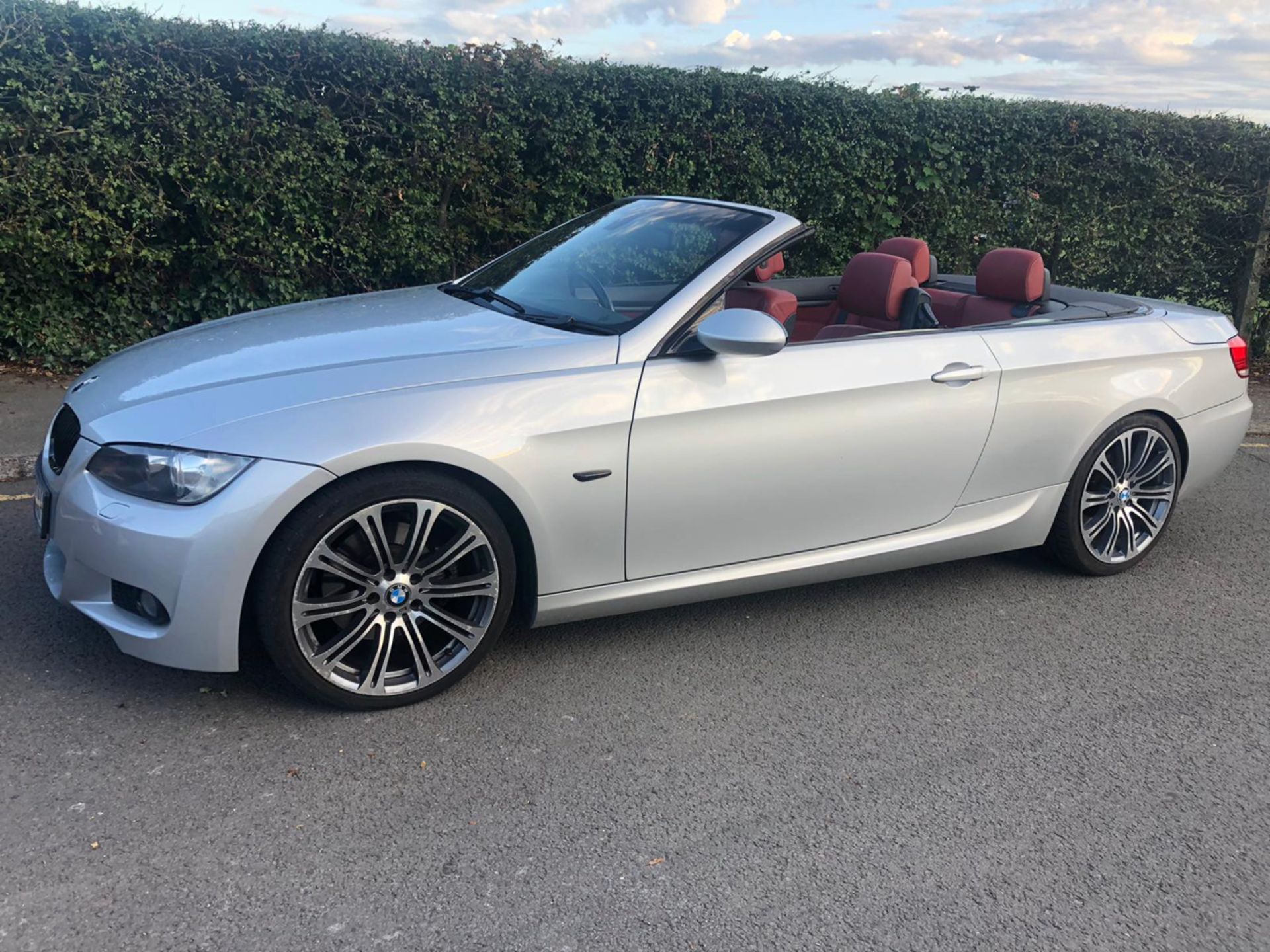 BMW 325D M Sport Auto Convertible With Paddle Shift - Image 4 of 12