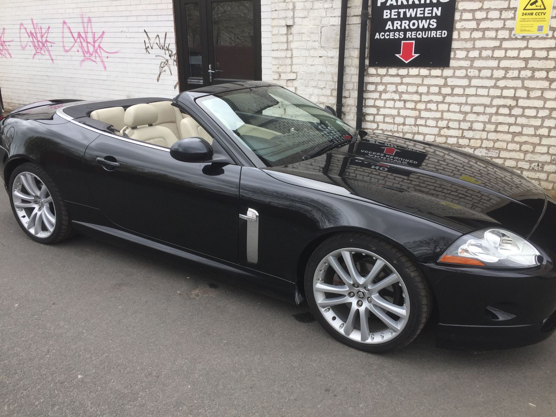 Jaguar XK 4.2 - VX58 YEE