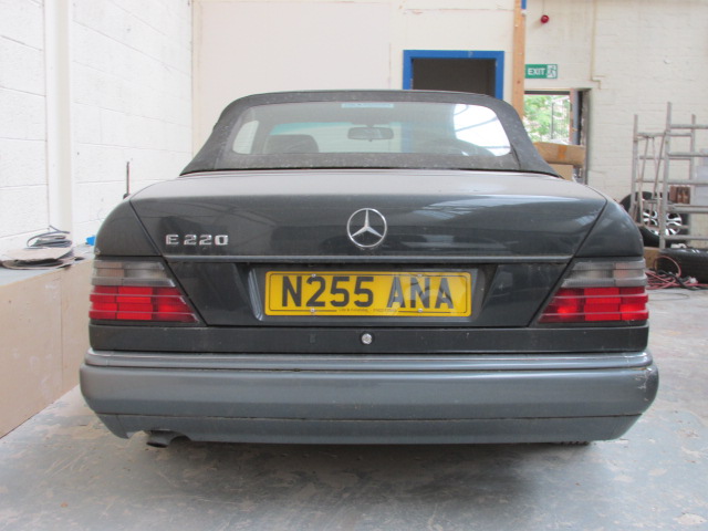 1996 W124 Mercedes Benz E220 Cabriolet E220 Convertible. Barn Find - Image 7 of 14