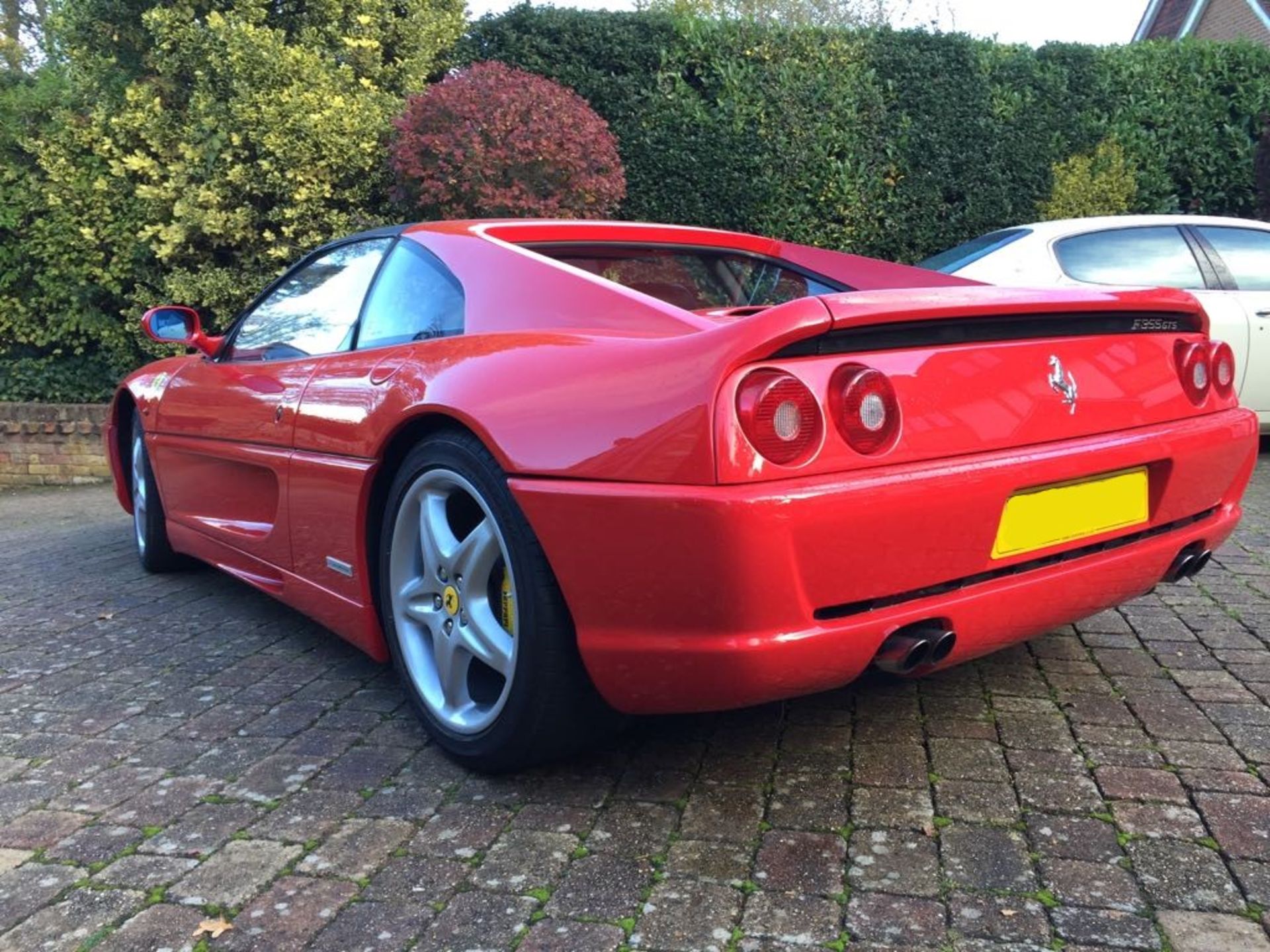 Ferrari F355 GTS Manual - Image 3 of 12