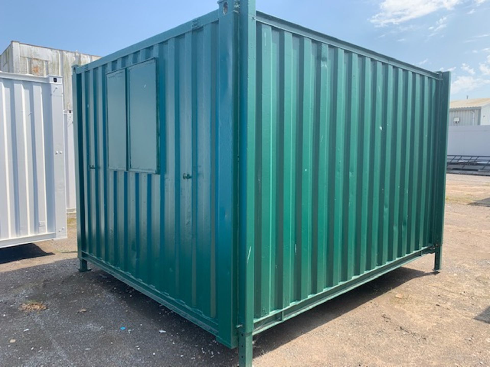 24' x 9' Container