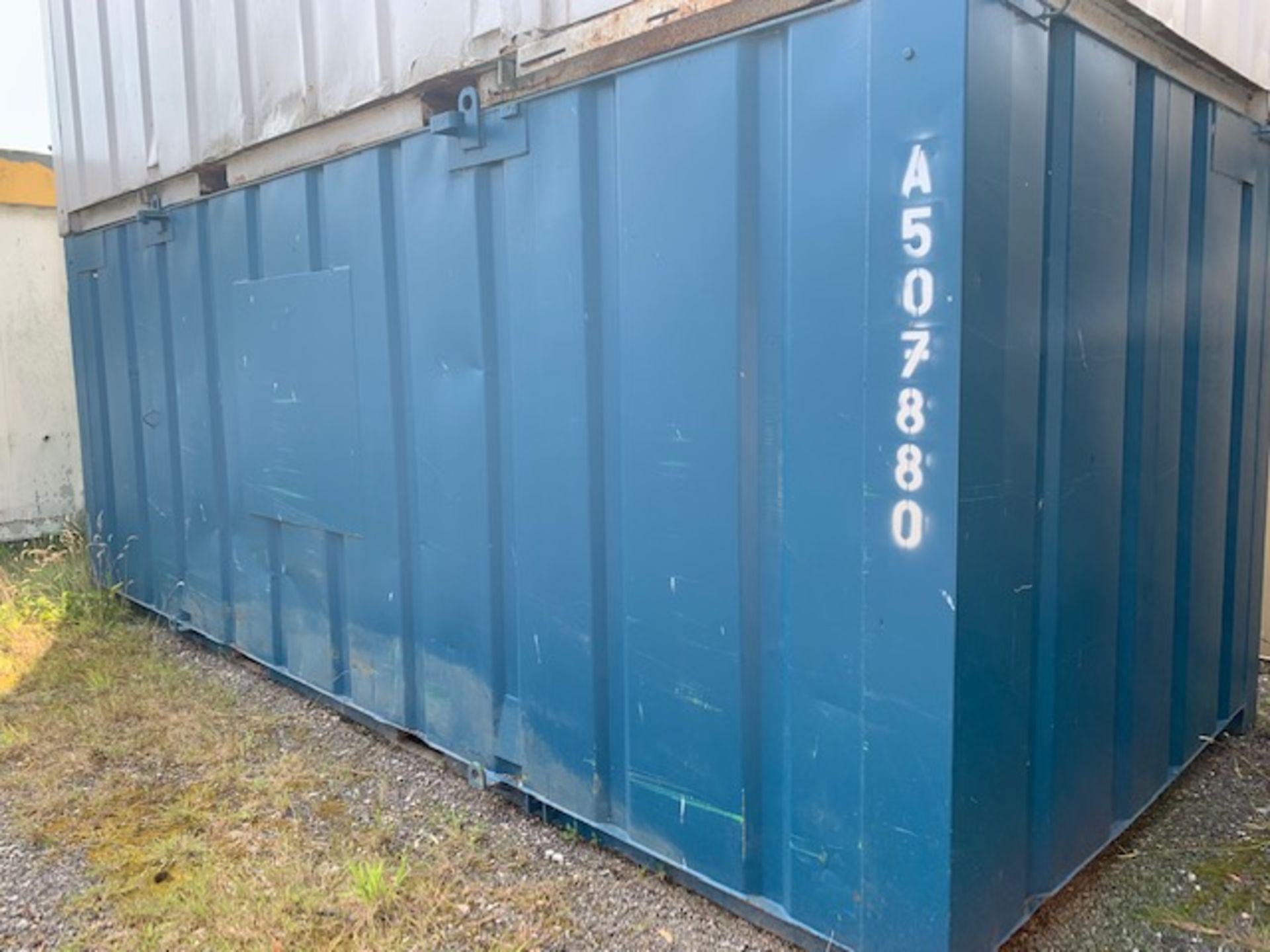 21' x 9' Container