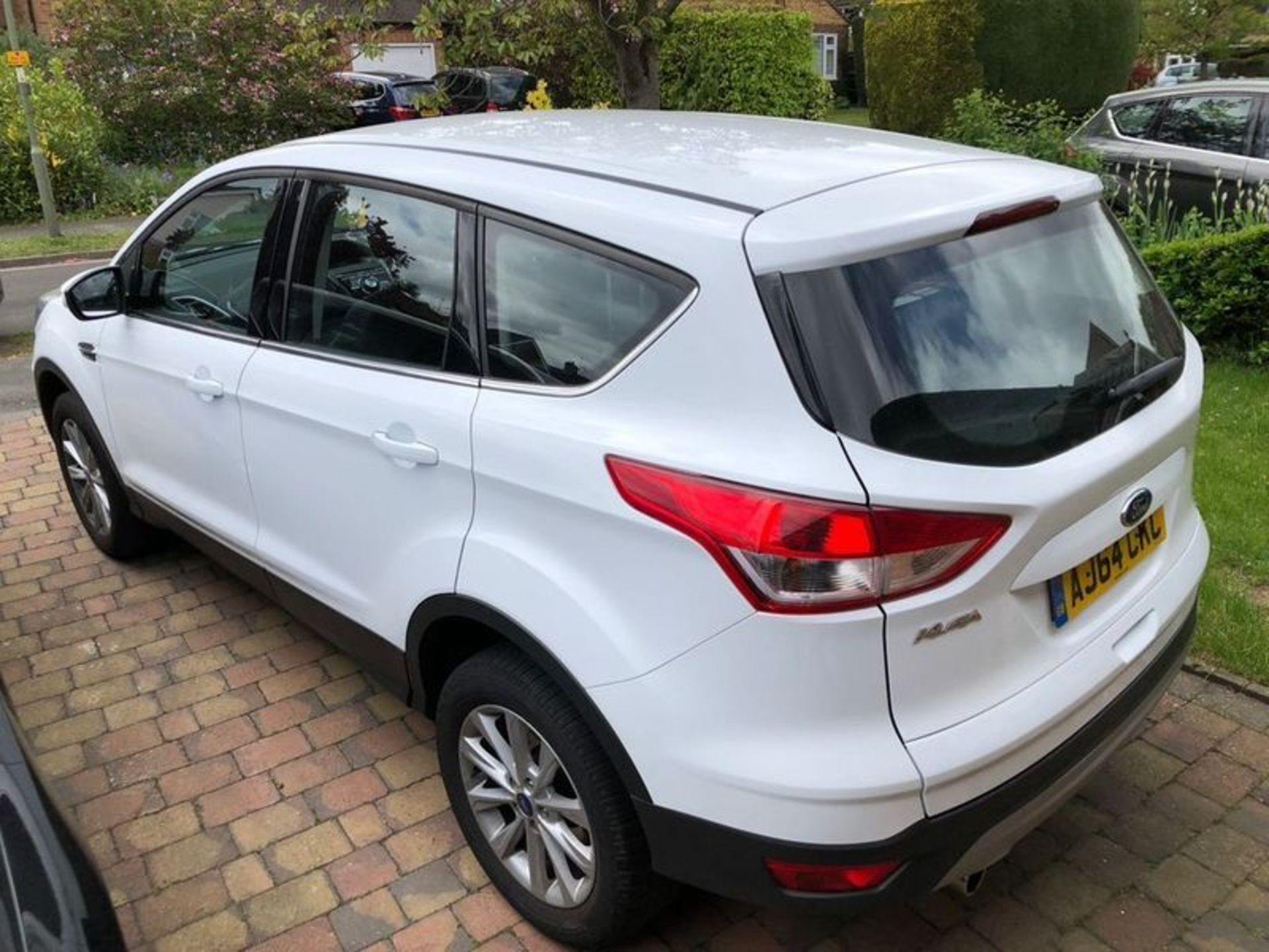 Ford Kuga 2.0 TDCi Titanium 180 AWD 5dr Euro 6 - Image 3 of 12