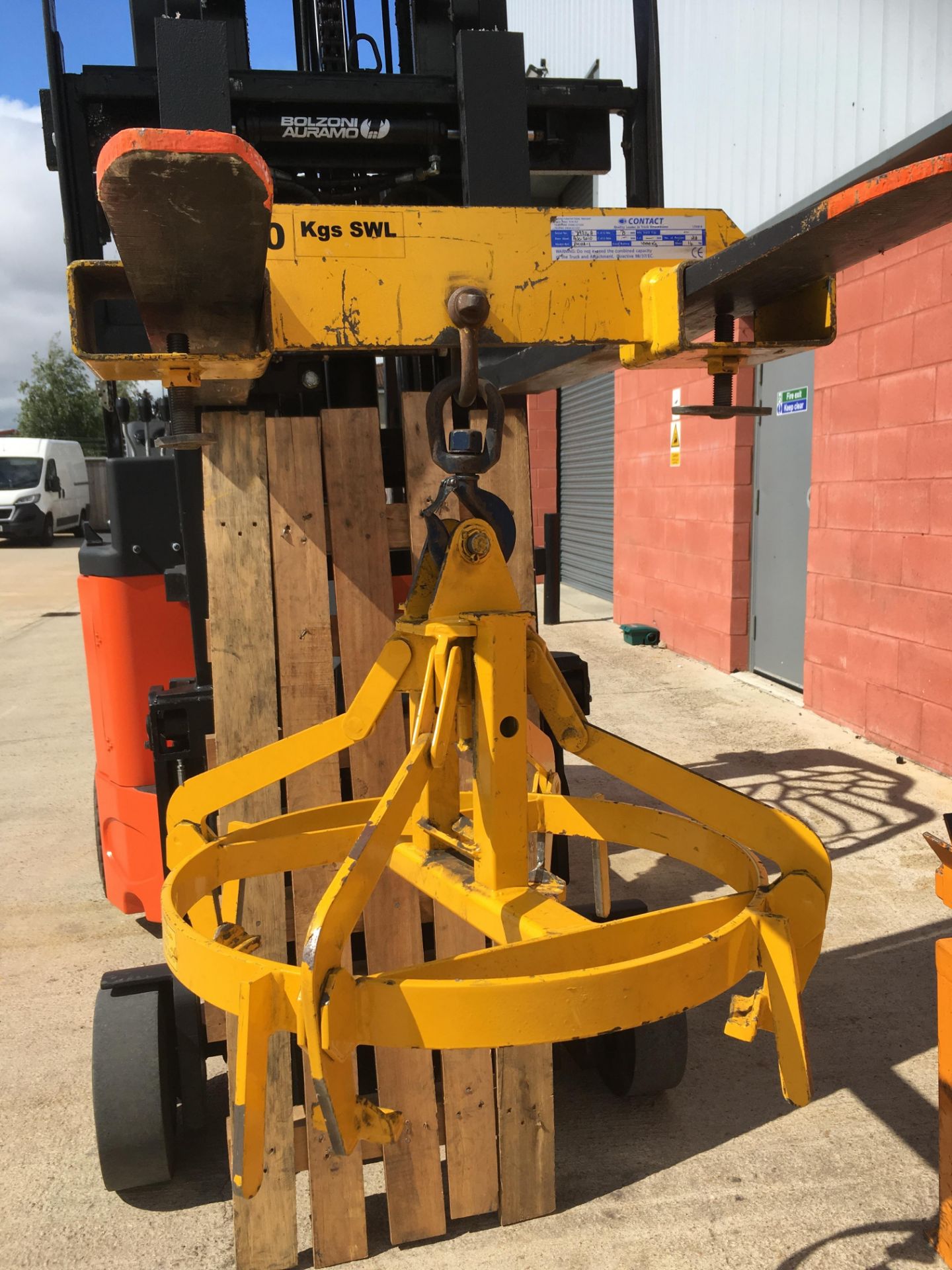 Drum lift fork attachment used